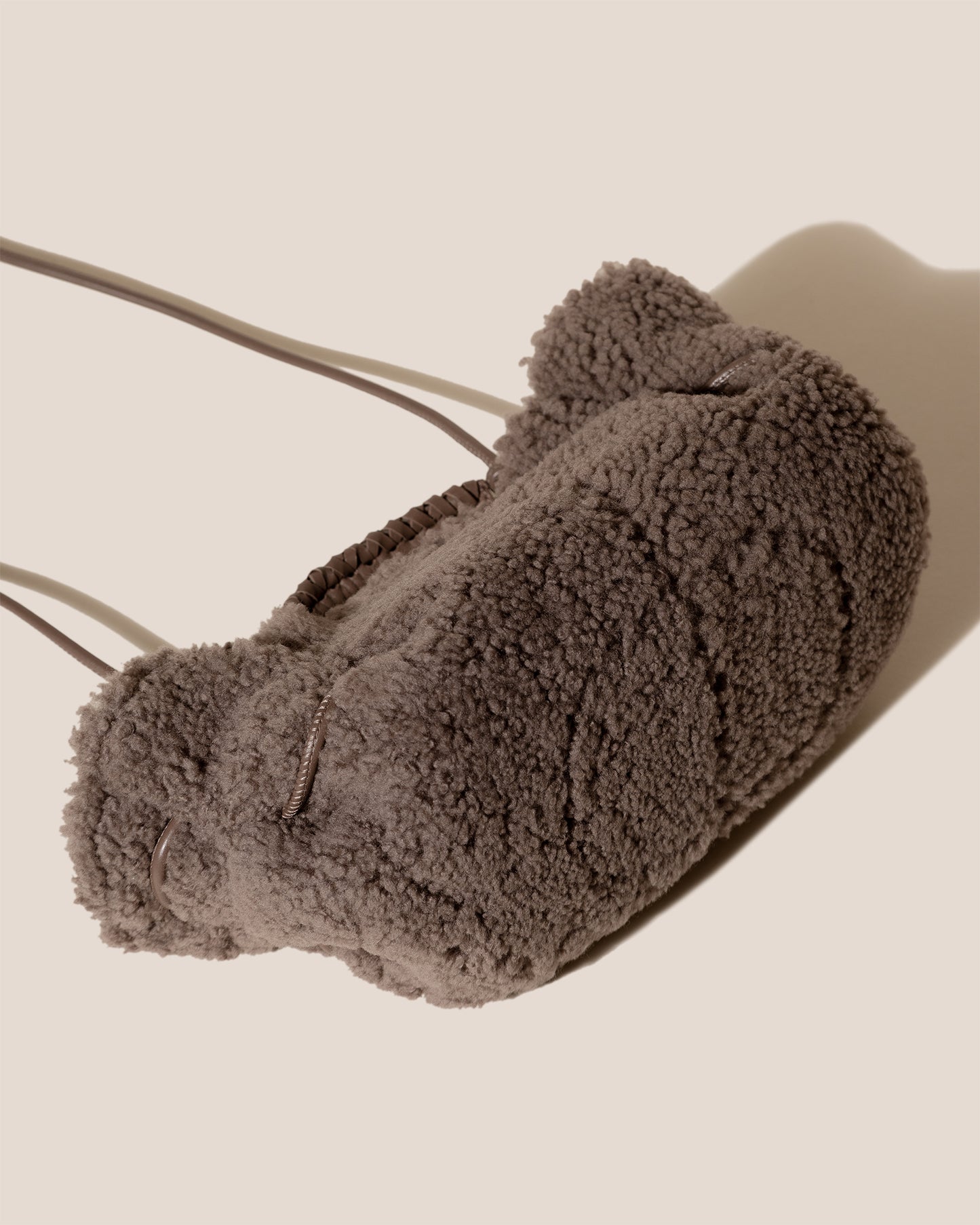 ARTA MINI CURLY SHEARLING - Pleated Crossbody Bag