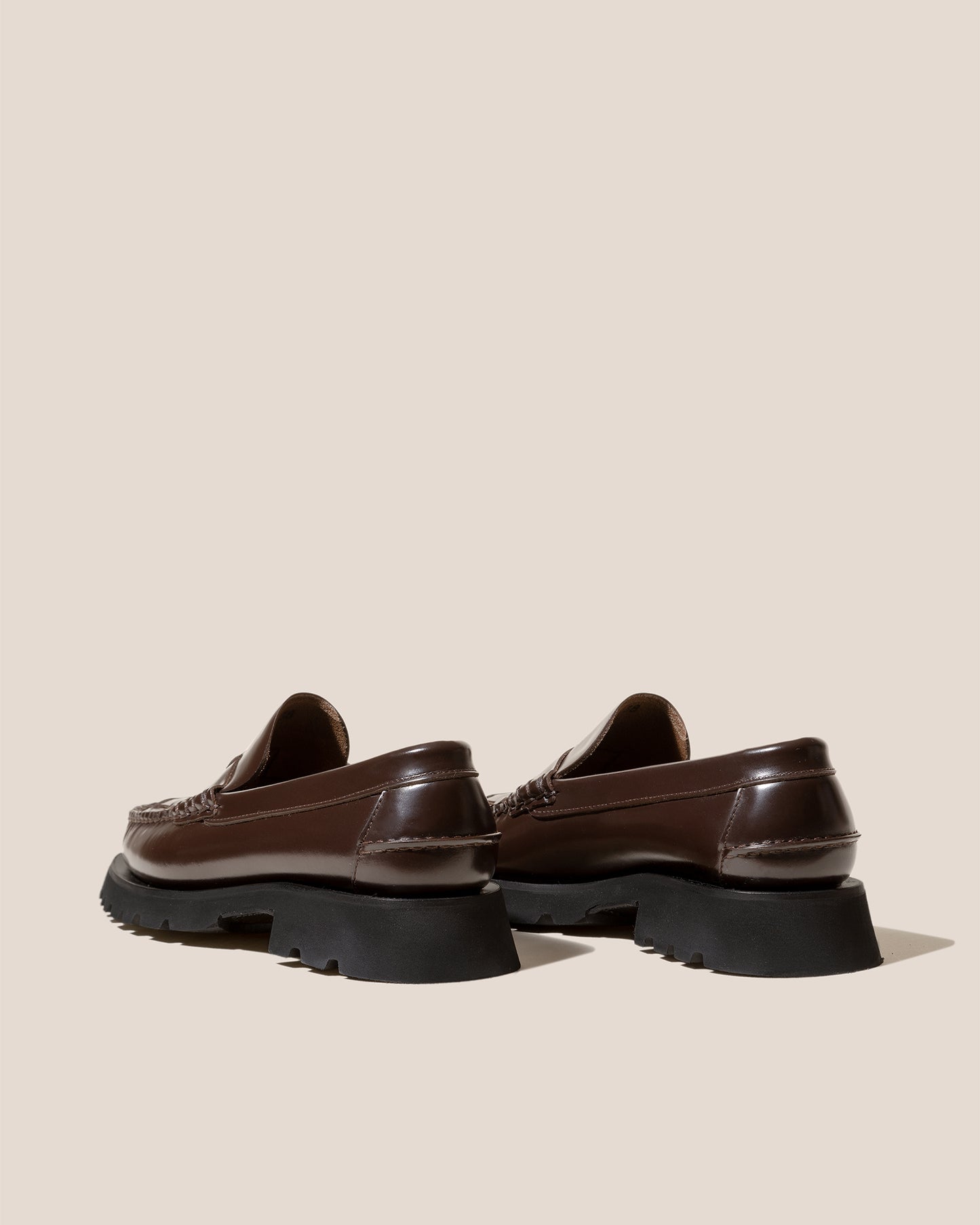 NOMBELA SPORT - Men's Tread Sole Interwoven Detail Slip-on Loafer