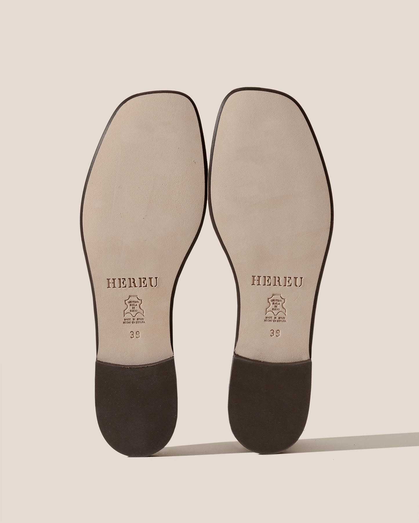 PLEGADA SHINY - Deconstructed Lace-up Shoe