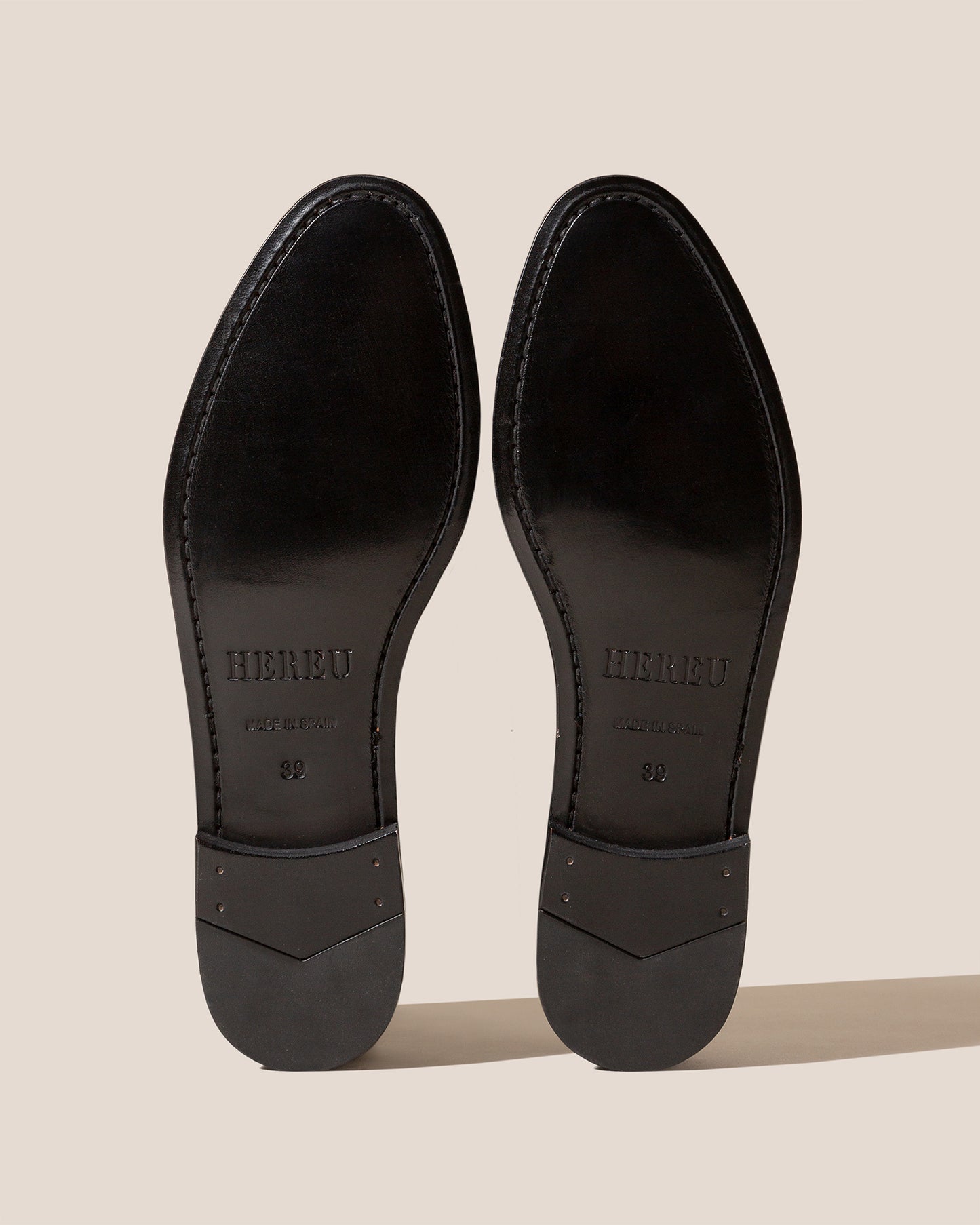 ALCALA - T-bar Loafer