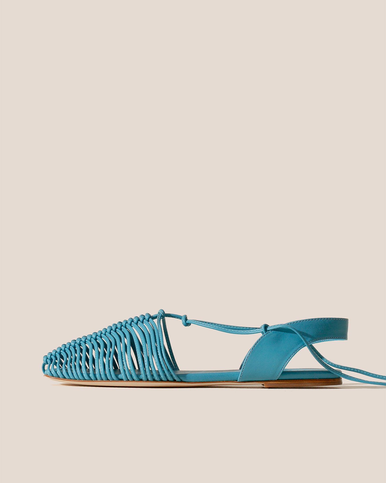 スペイン発♪ HEREU☆ CALMA - Squared-Toe Knotted Sandal CALMA - Squared-Toe Knotted Sandal – Hereu Studio