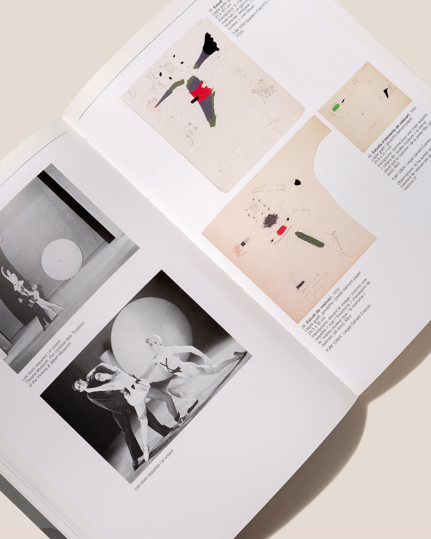 MIRÓ EN ESCENA - Joan Miró Book