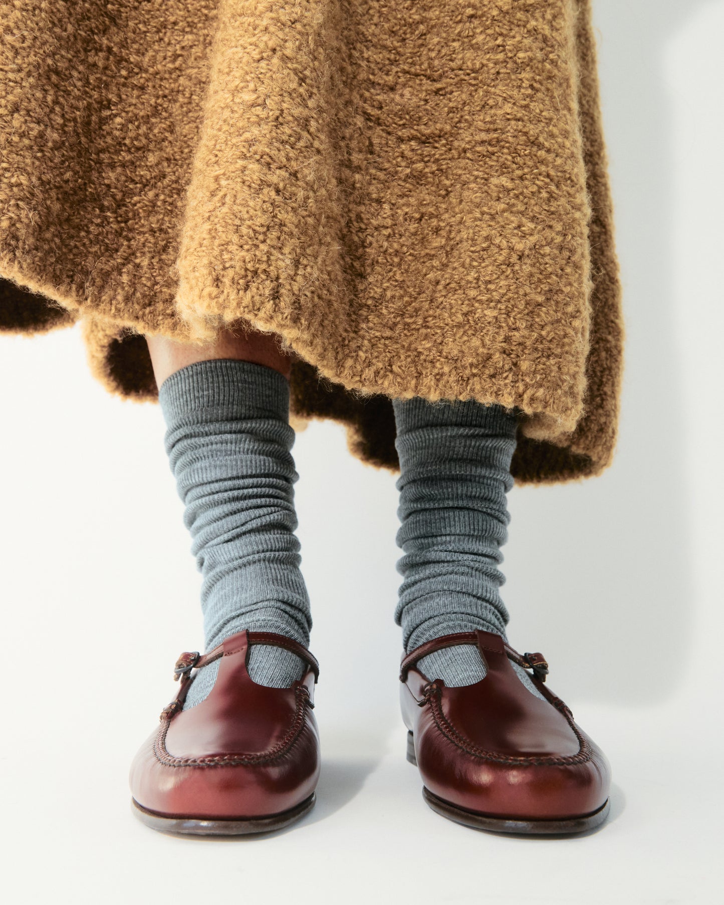 ALCALA - T-bar Loafer