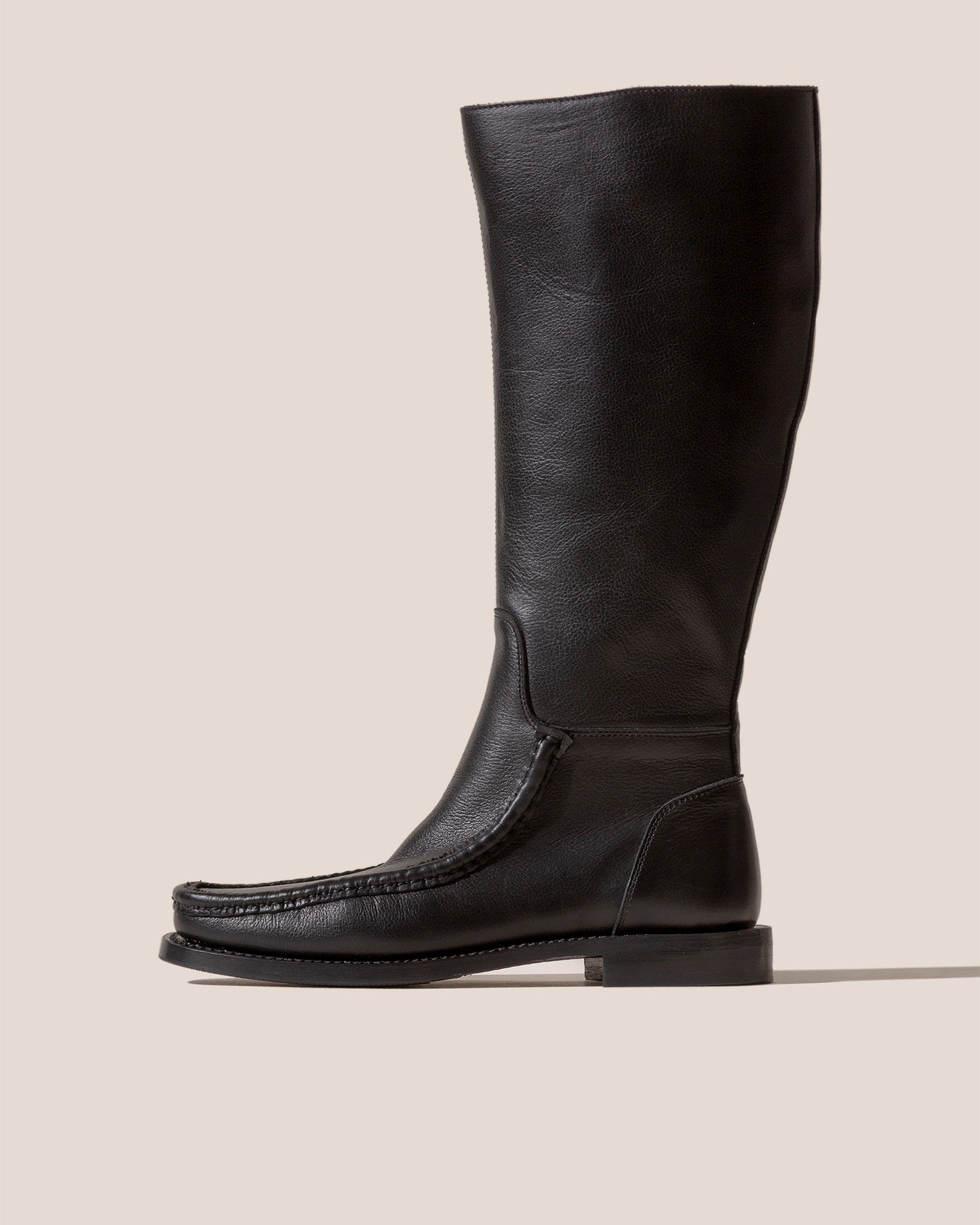 RIERA BORDON HIGH GRAINY- Moc Toe Knee High Boot