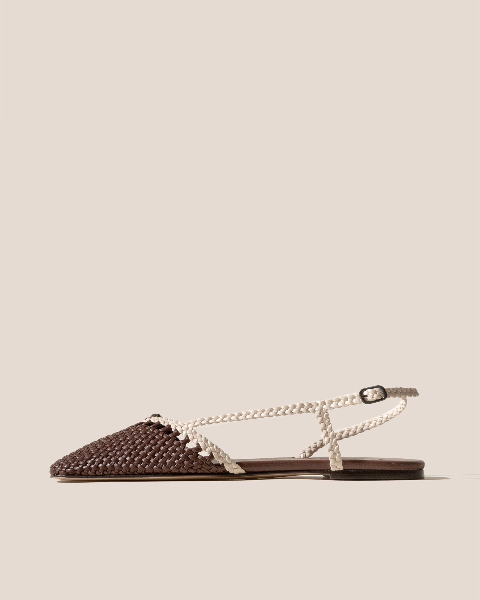 【HEREU】RONDAIA Woven Asymmetrical Sandal RONDAIA - Woven Asymmetrical Sandal – Hereu Studio