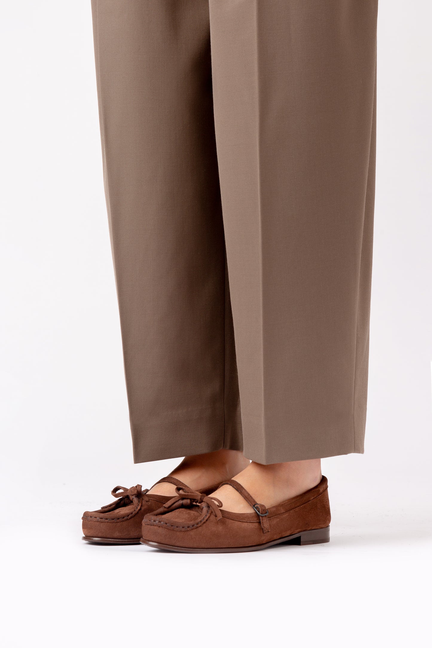 ROSES NOBUCK - Mary Jane Moccasin-inspired Chukka