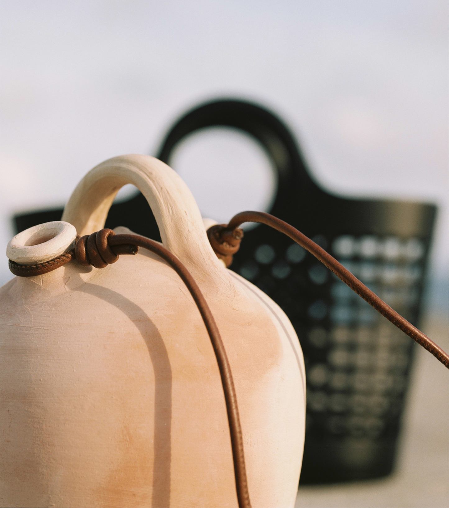 COLMADO - Cut-out Leather Tote Bag