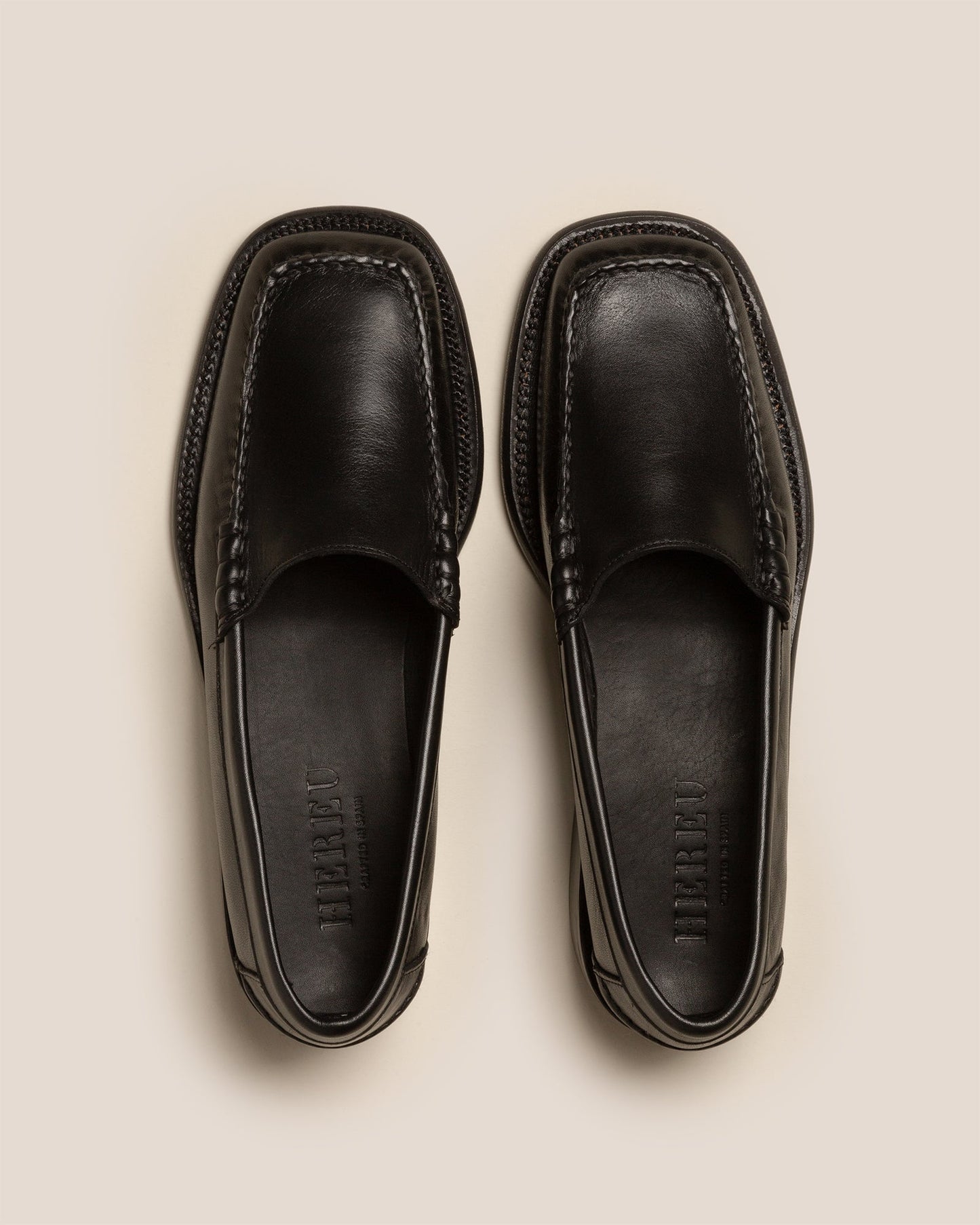 SALA - Square-Toe Low-Heeled Pump