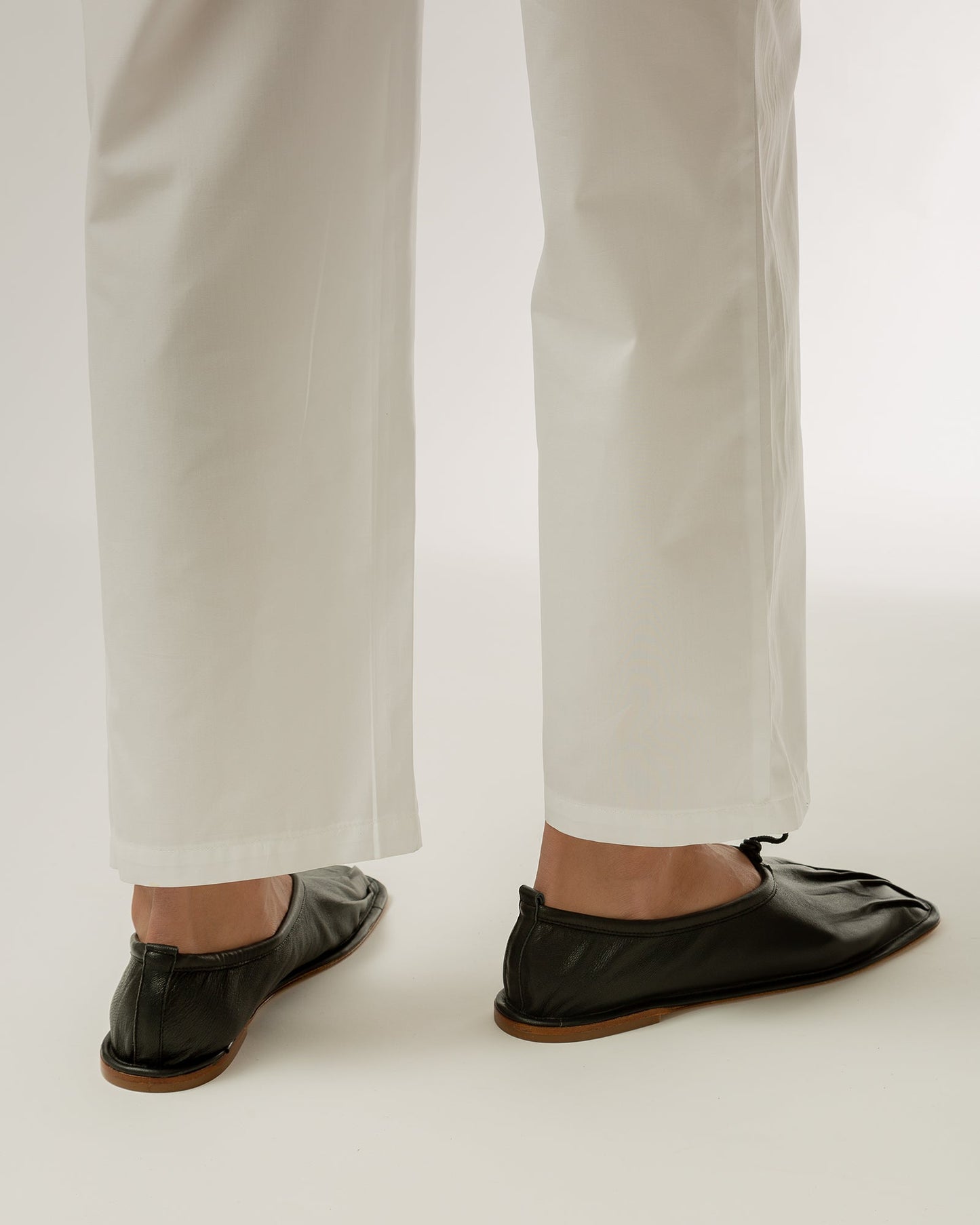PUNTERA - Men's Pleated-Toe Pump
