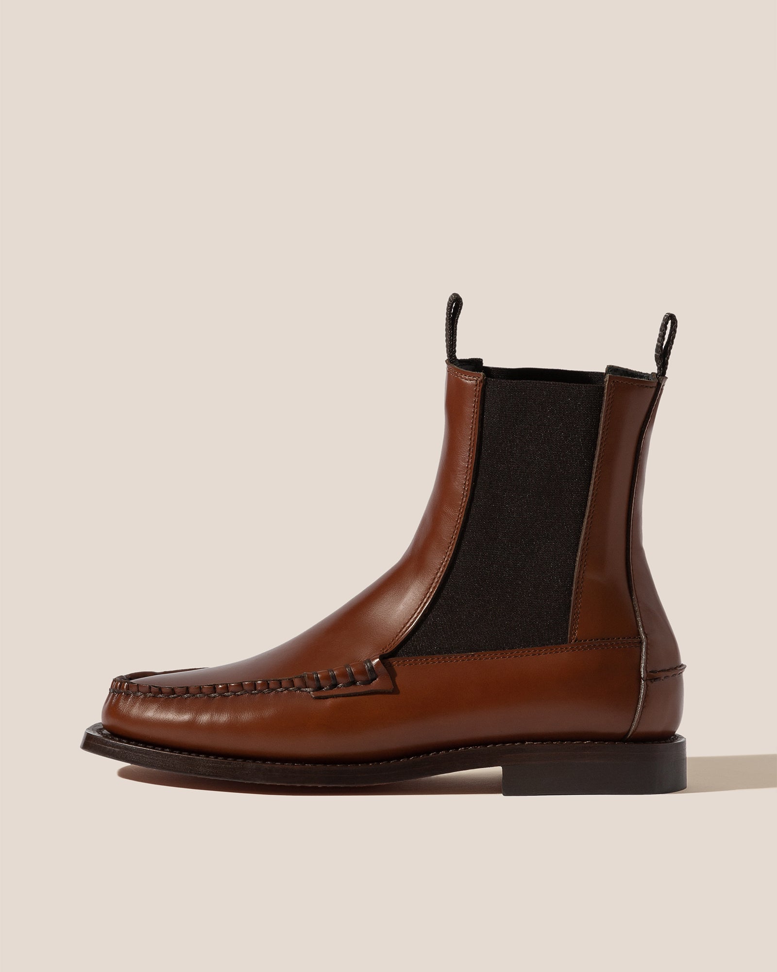 ALDA - Mid-Calf Chelsea Boot – Hereu Studio