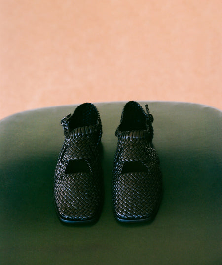 SERRA - Woven T-Bar Sandal