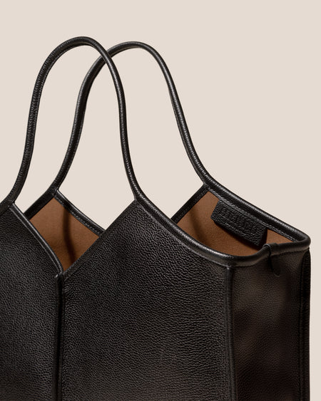 CALELLA SQUARED MEDIUM GRAINY - Leather-trimmed Tote Bag