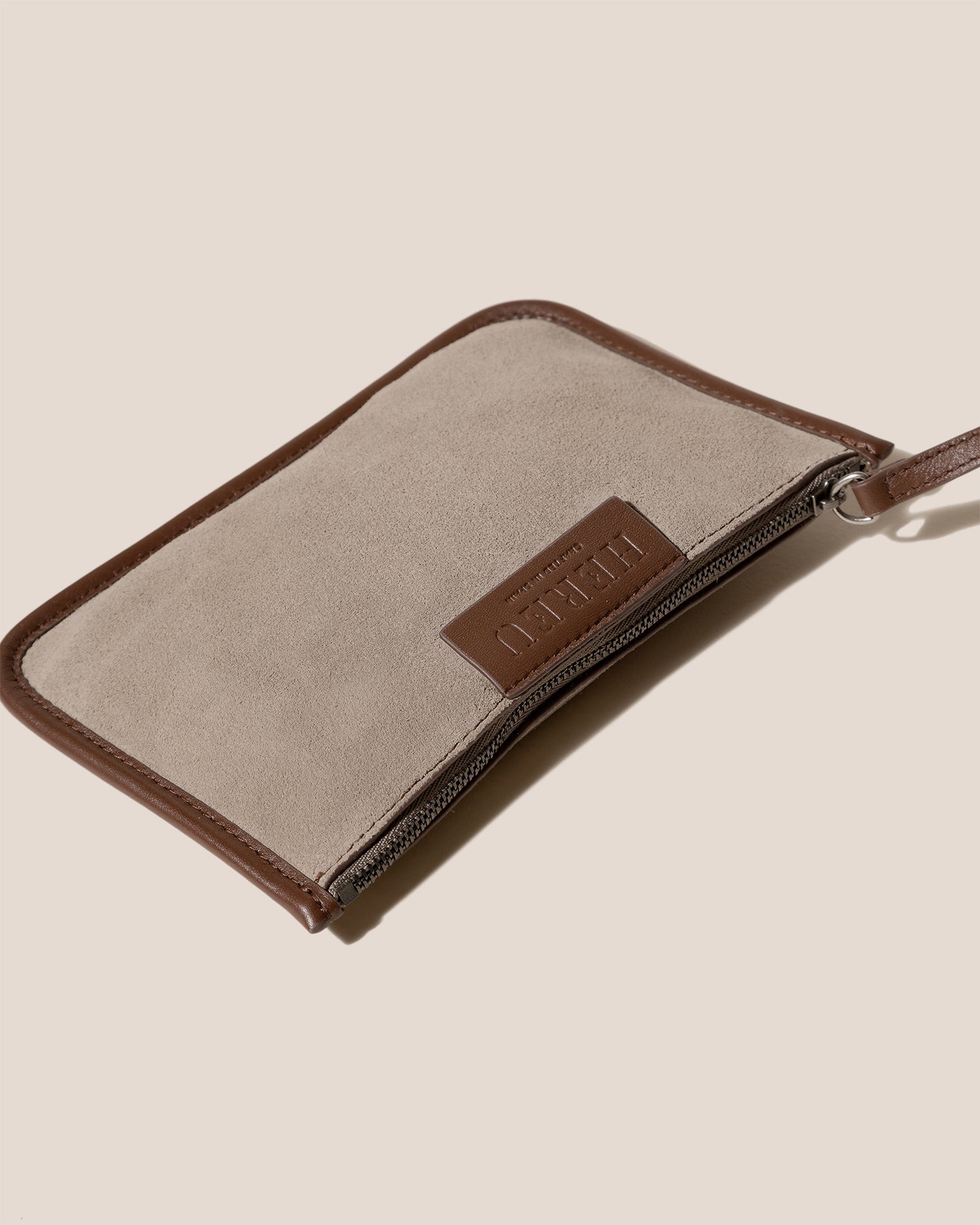 ESCALA SUEDE - Cut-Out Tote Bag