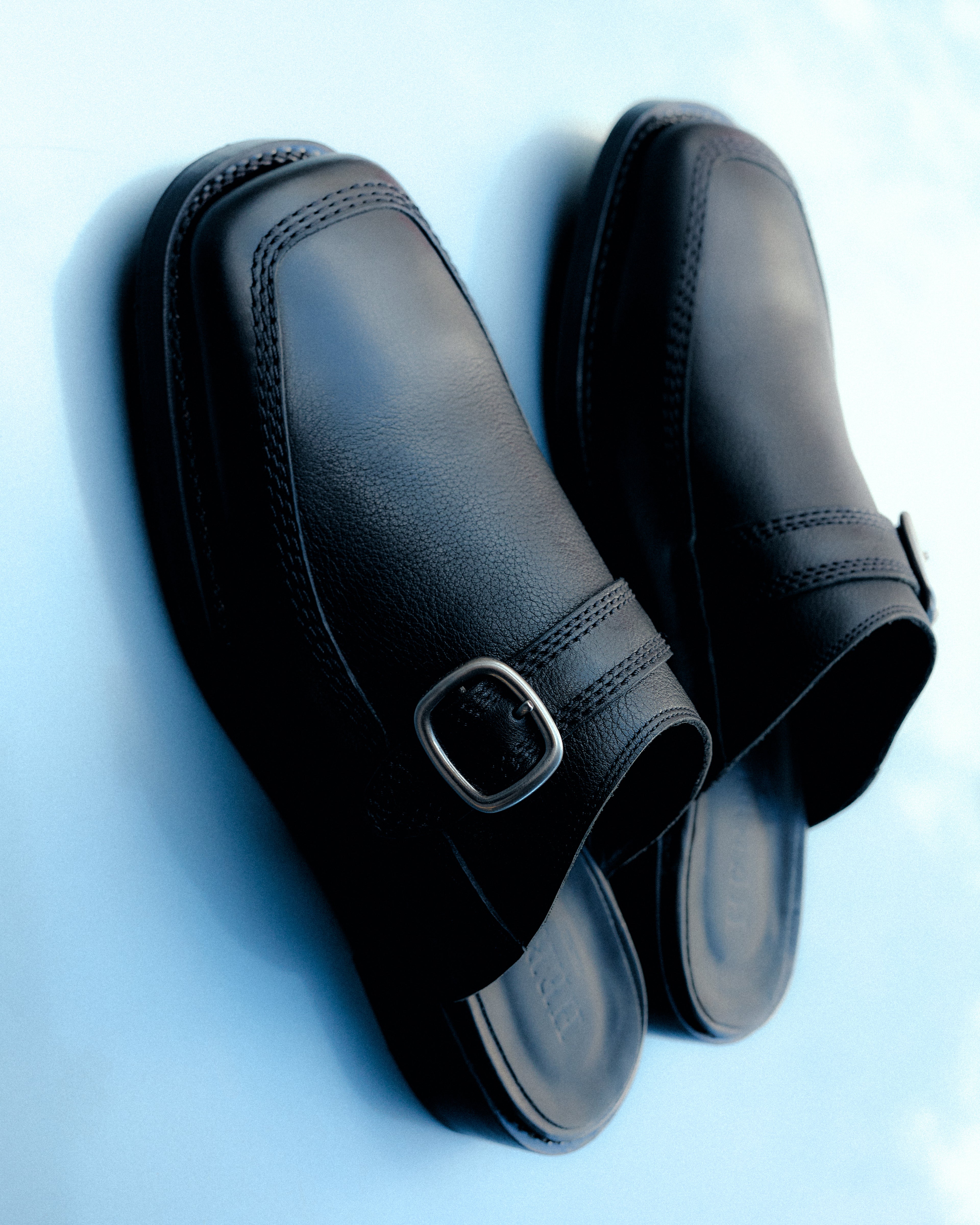 BERNAT MULE - Men’s Buckle-Detail Mule