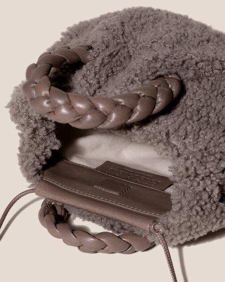 BOMBON CURLY SHEARLING - Plaited-handle Leather Handbag