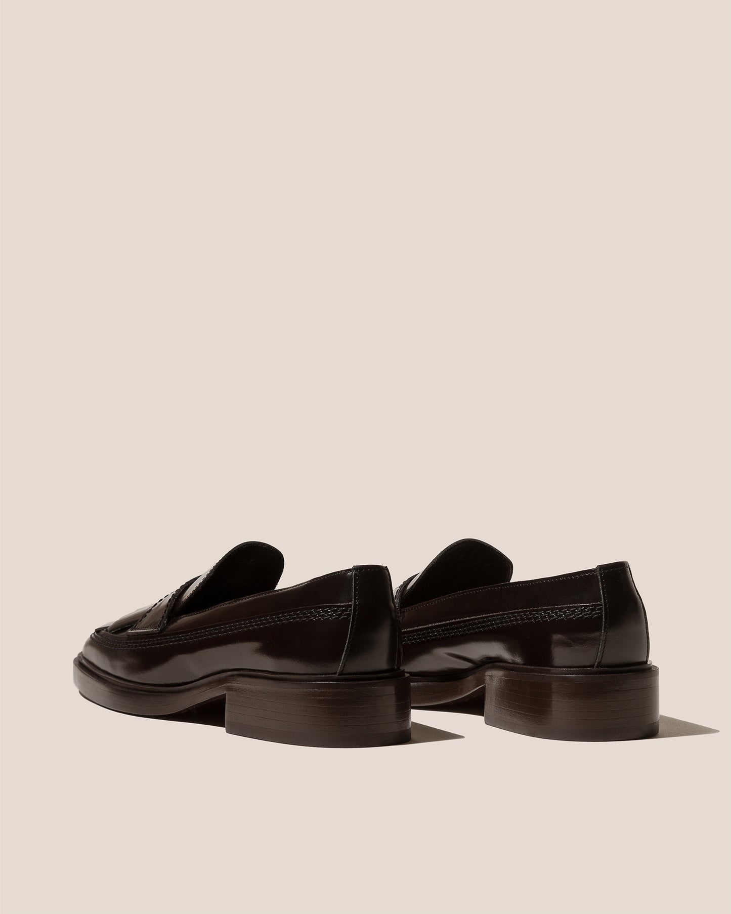 AINA POLISHED - Fringed Slip-On Loafer