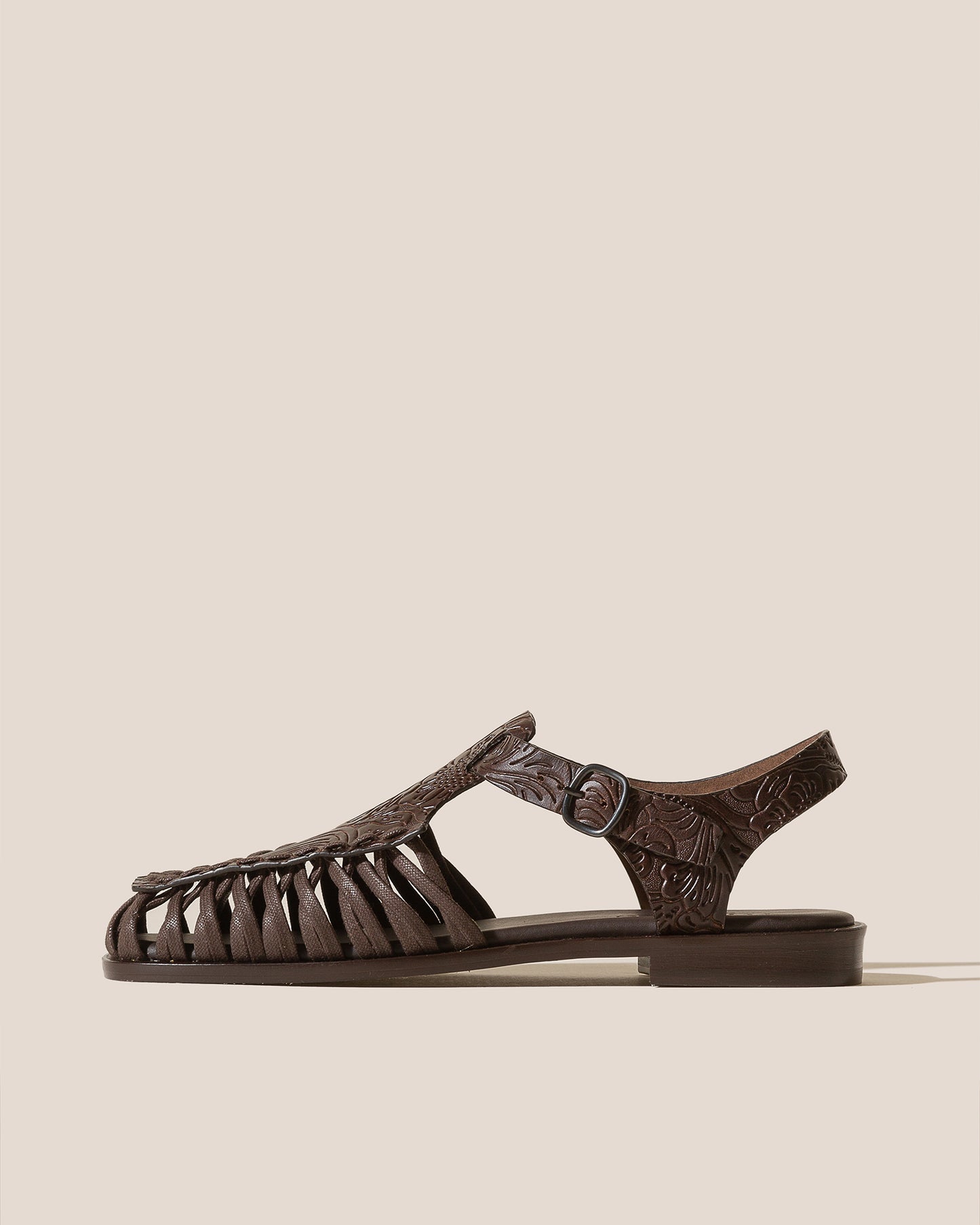 ALARO EMBOSSED VEG-TAN - Square-Toe T-bar Sandal