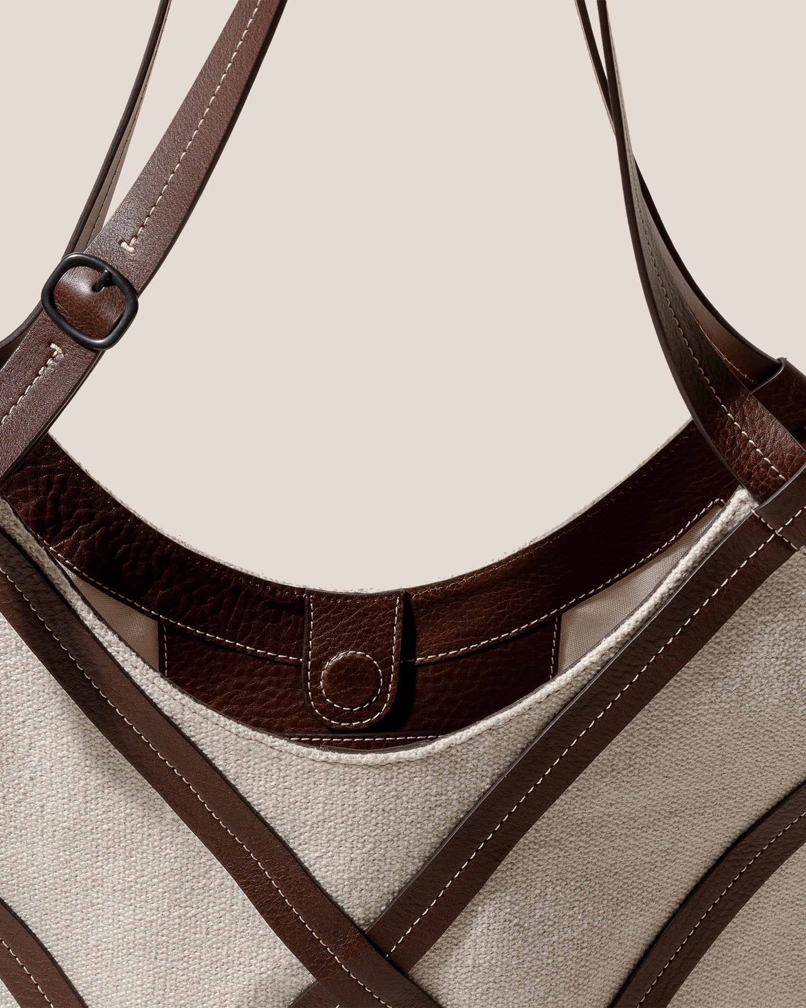 ALGAIDA - Belt-strap Detail Tote Bag