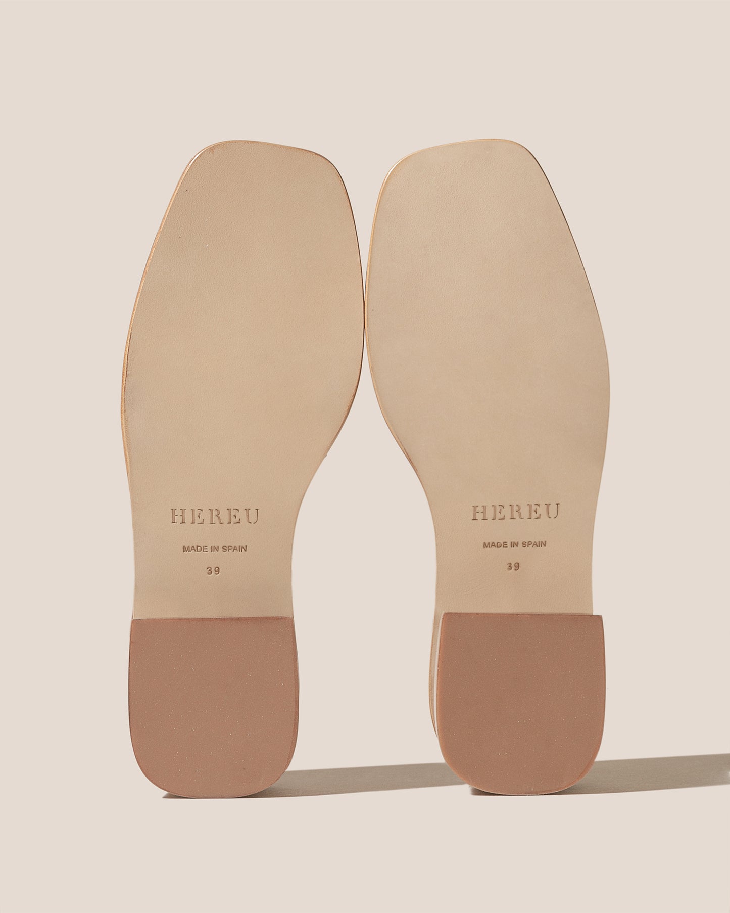 ALTET - Abarca Heeled Sandal