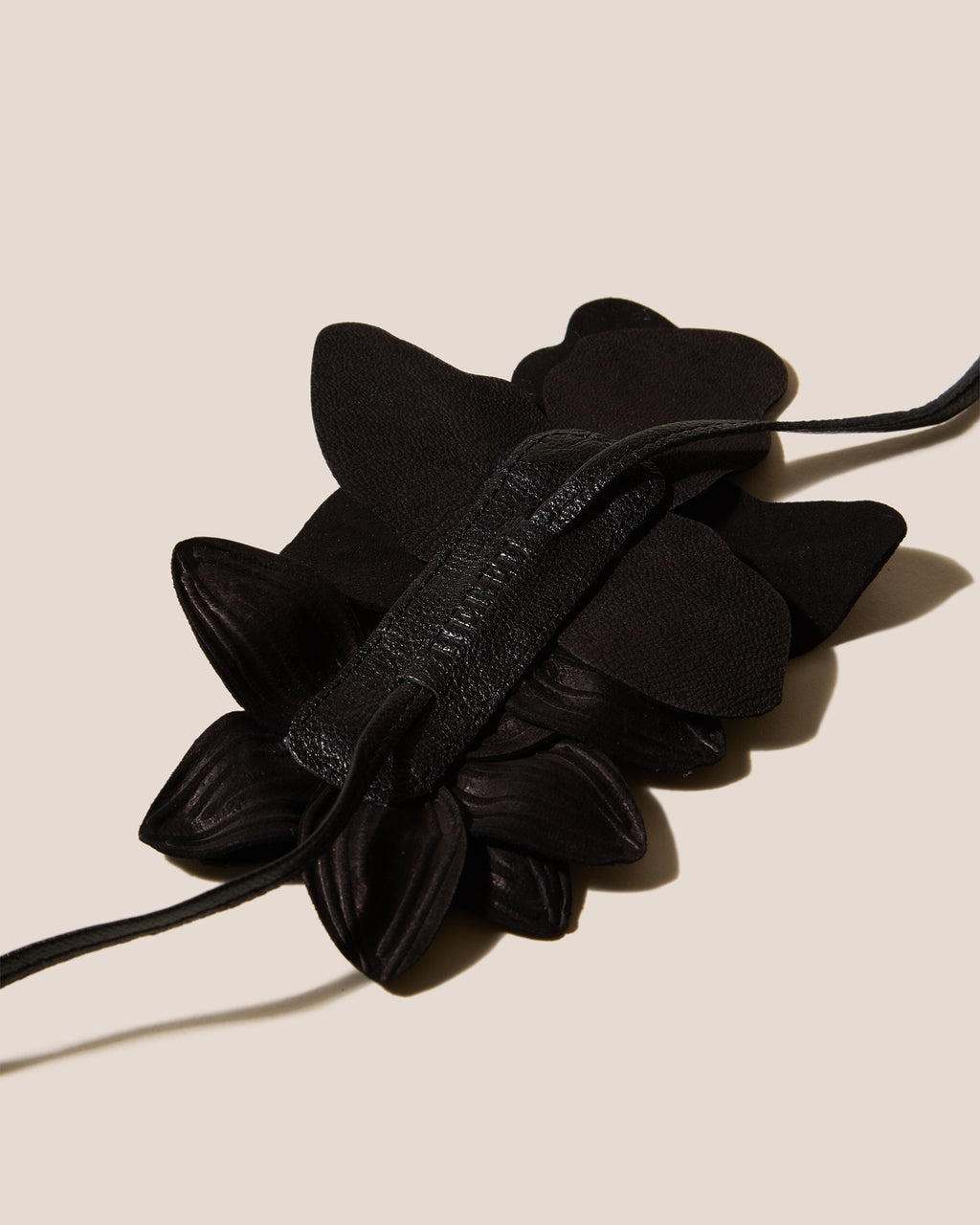 COROLA - Flower Charm with Leather Strap