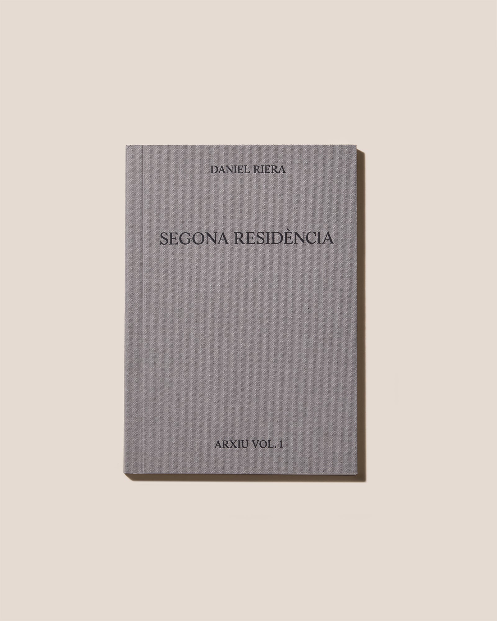Arxiu Vol. 1, Daniel Riera - HEREU Book