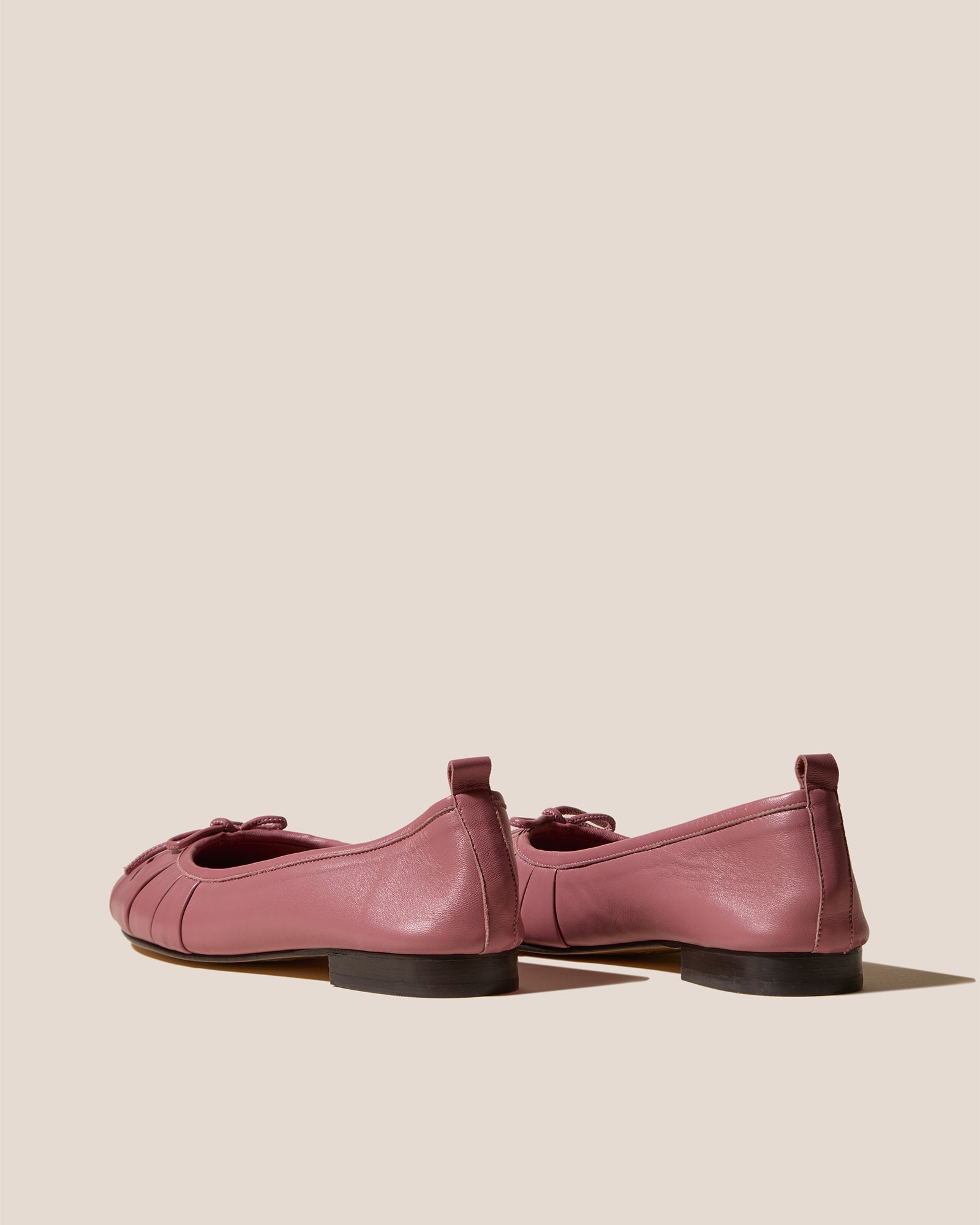 ONDINA - Pleated Flat Pump