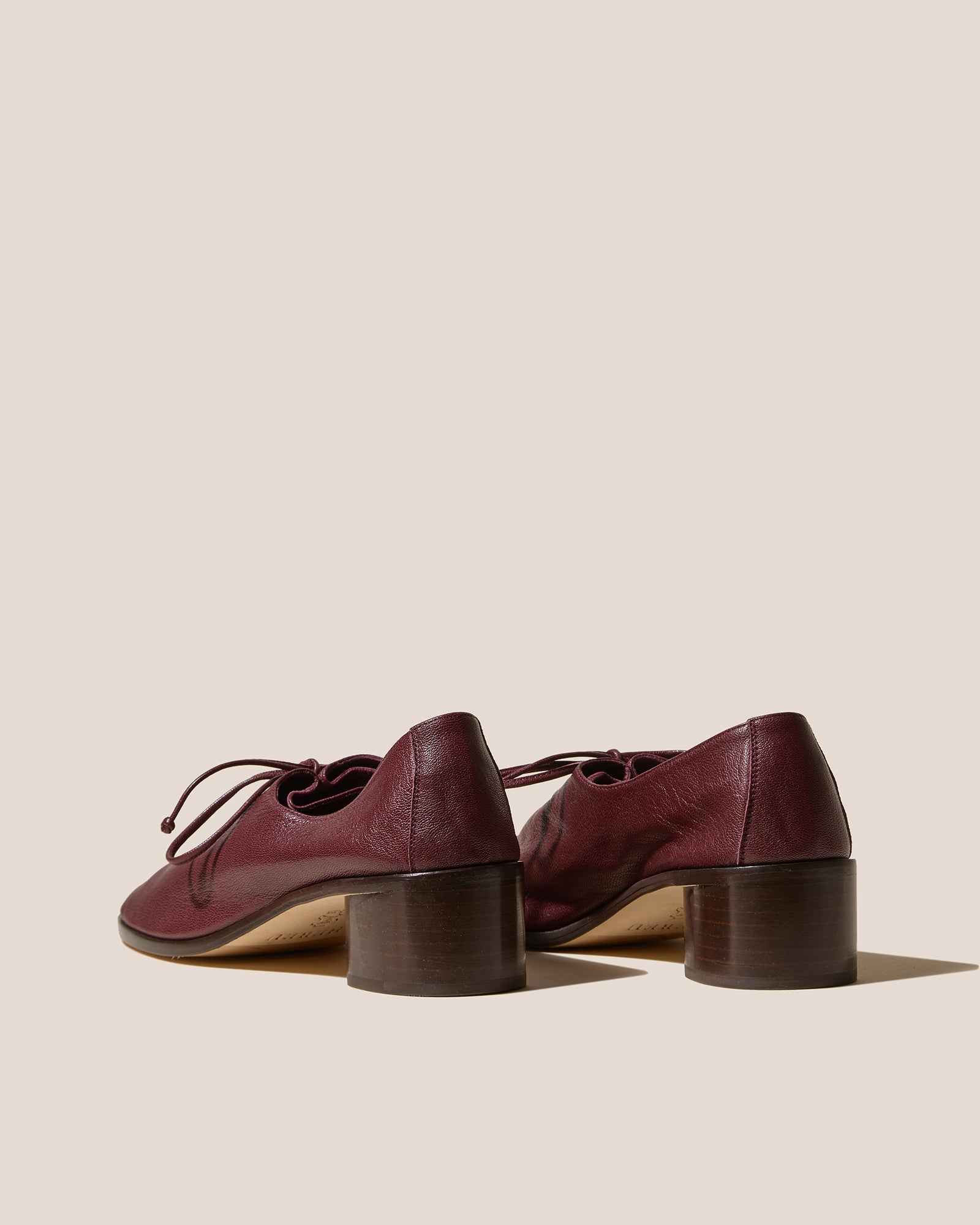 PLEGADA HEELED - Deconstructed Lace-up Shoe