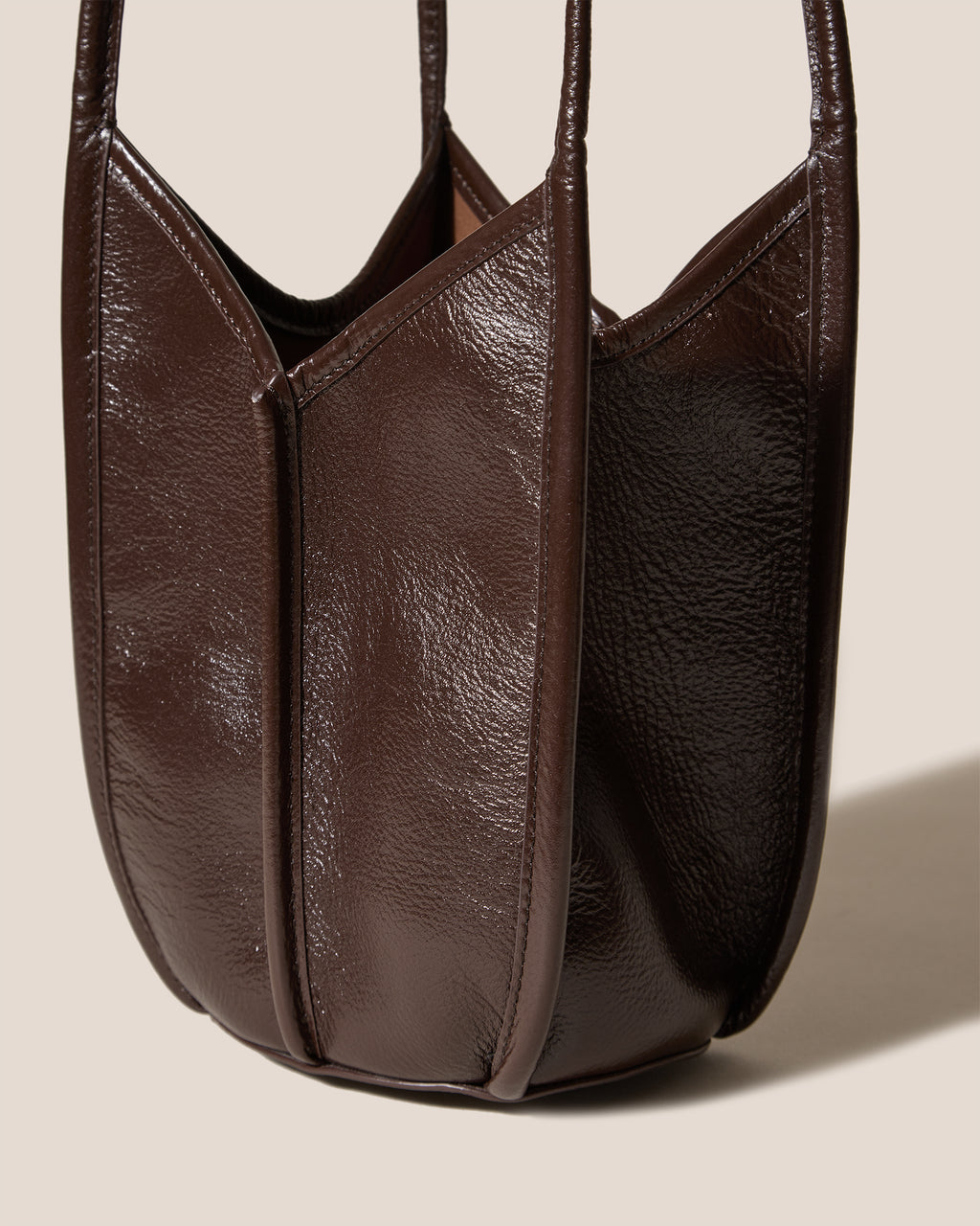 CALELLA BUCKET LEATHER - Leather-trimmed Shoulder Bag