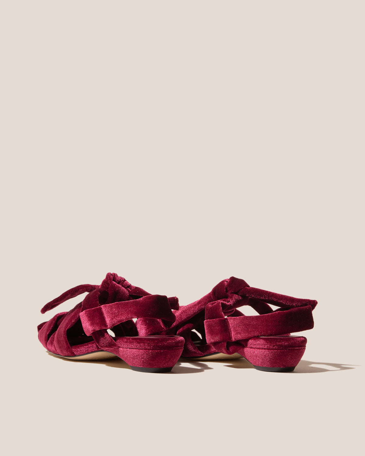 BENA MID VELVET - Interwoven Knotted T-Bar Heeled Sandal