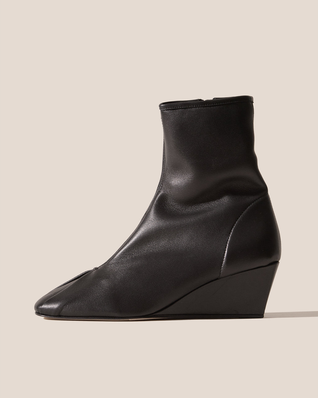 RESSO BOOT - Bow-Detail Wedged Boot