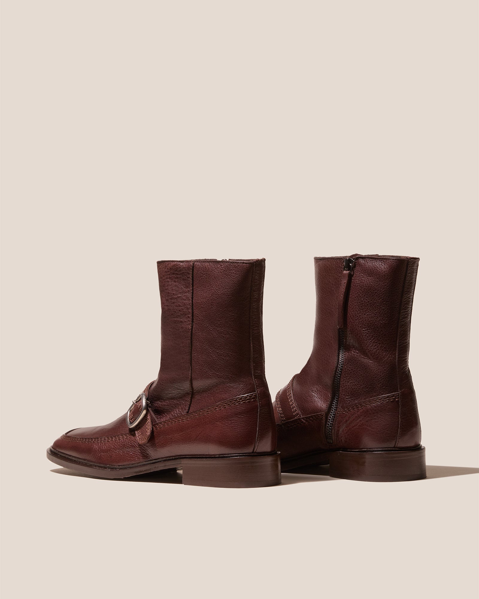 BERNAT BOOT - Men’s Buckle-Detail Low-Calf Boot