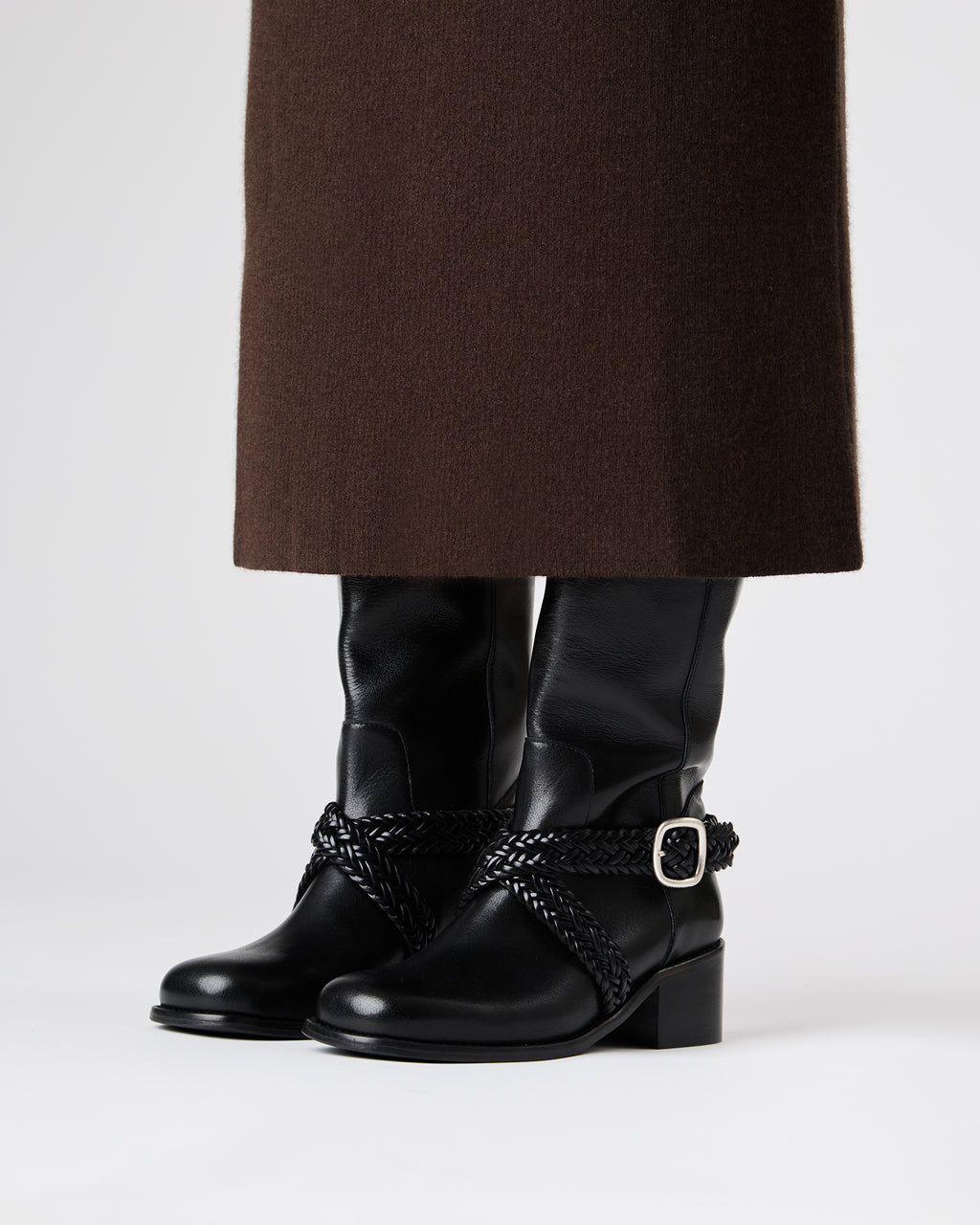 LLIGADA - Belt Detail Knee-High Boot