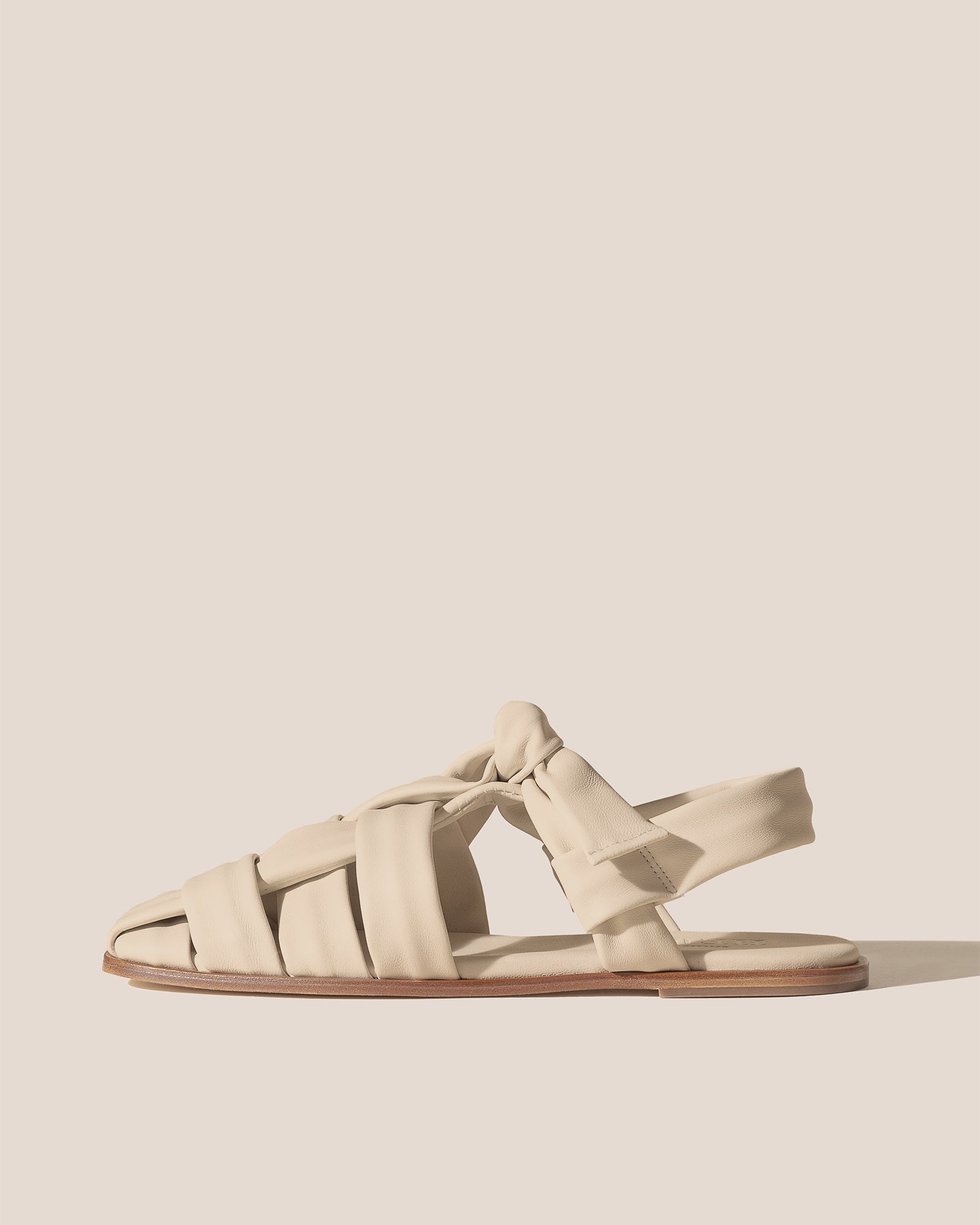 BENA - Interwoven Knotted T-bar Sandal