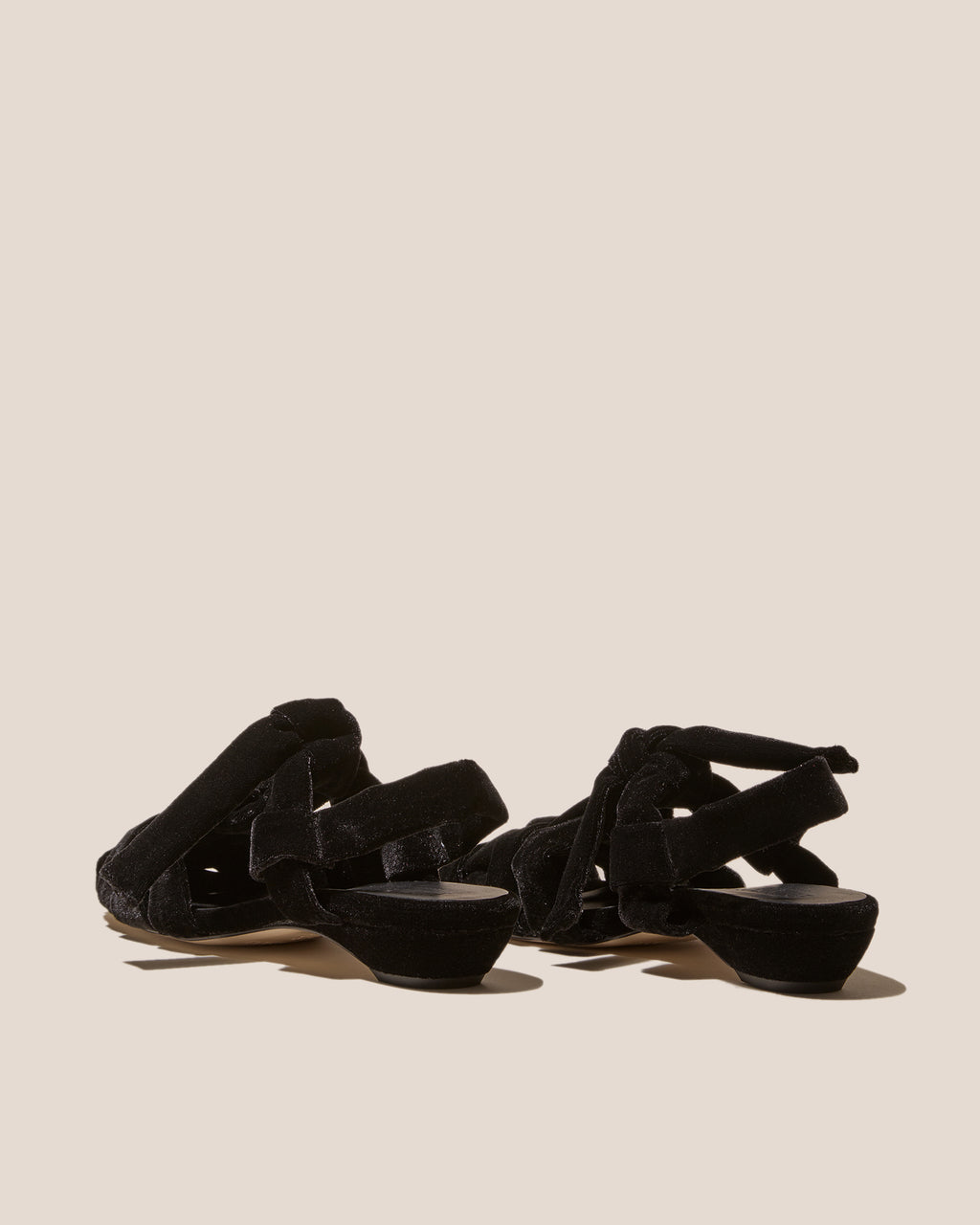 BENA MID VELVET - Interwoven Knotted T-Bar Heeled Sandal