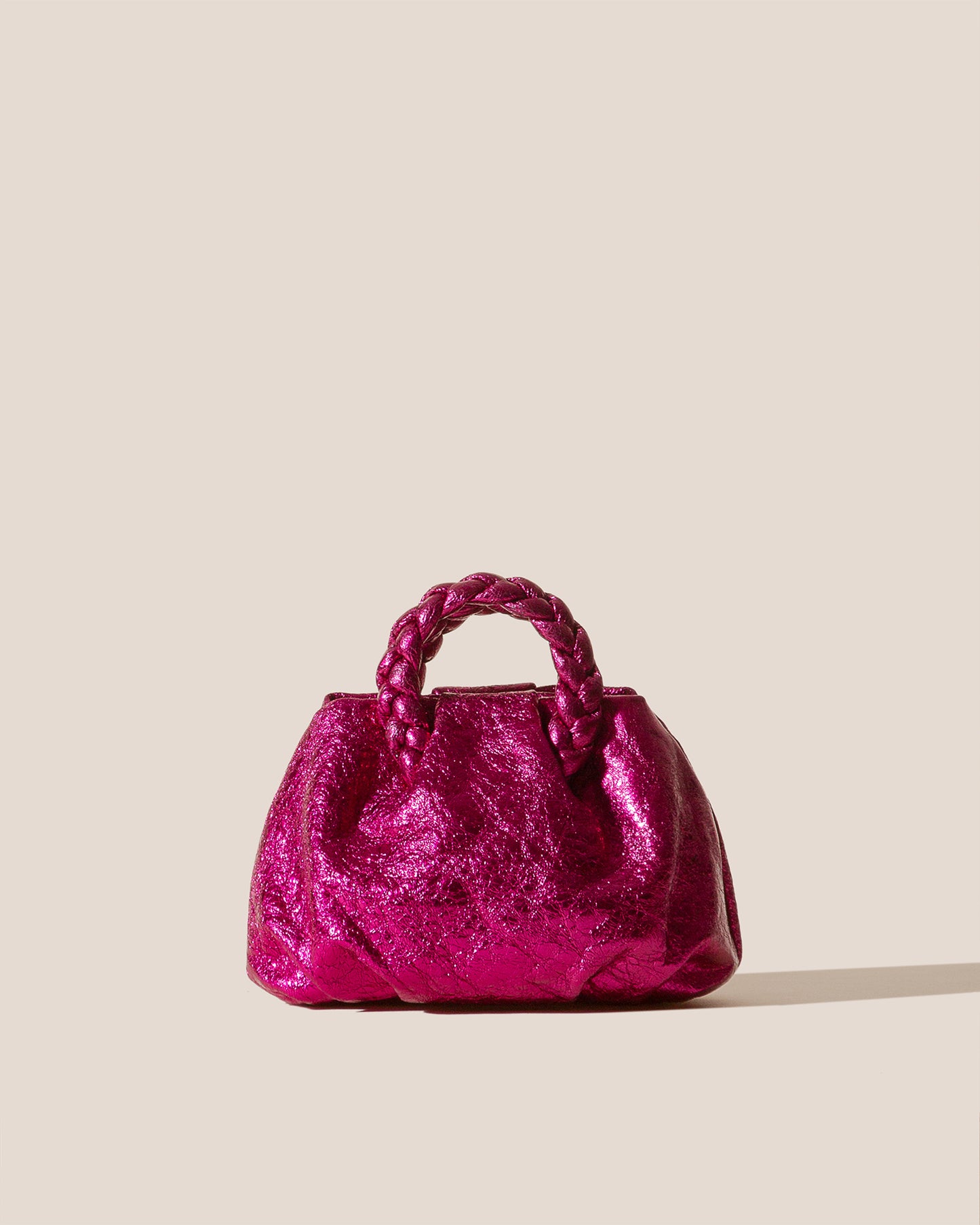 BOMBON CRINKLED METALLIC - Plaited-handle Leather Handbag