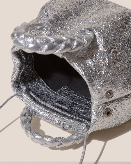 BOMBON CRINKLED METALLIC - Plaited-handle Leather Handbag