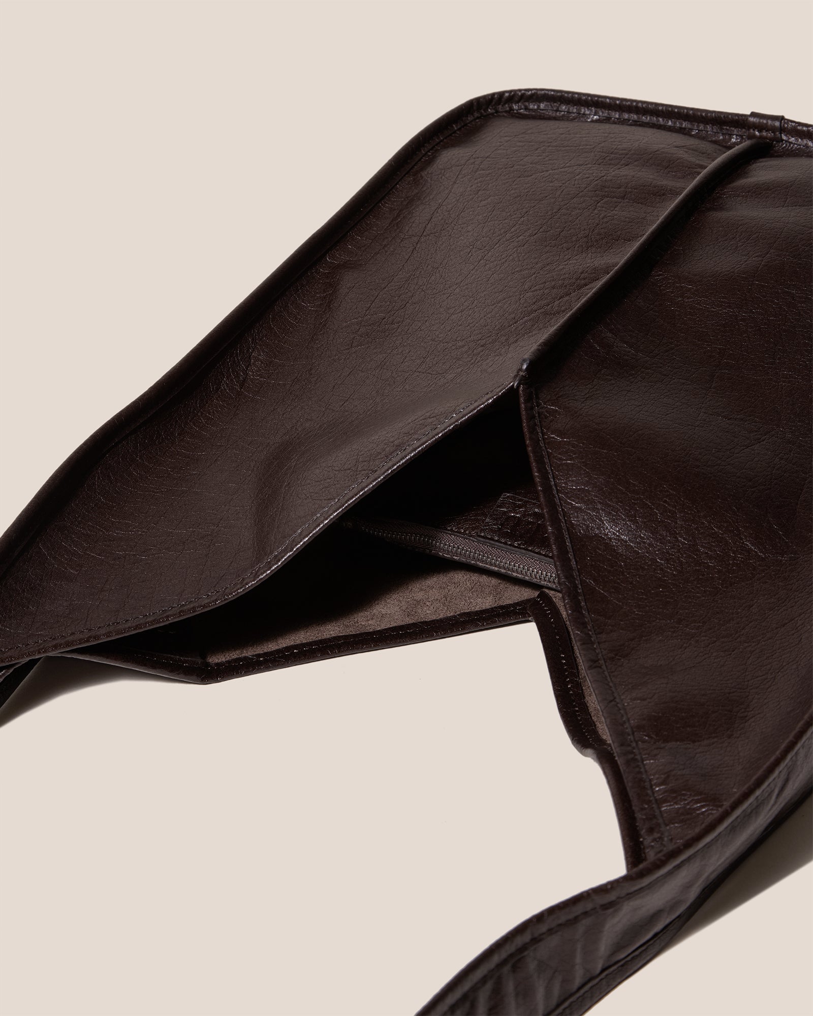 CALELLA CROSSBODY TUMBLED - Leather Crossbody Sac
