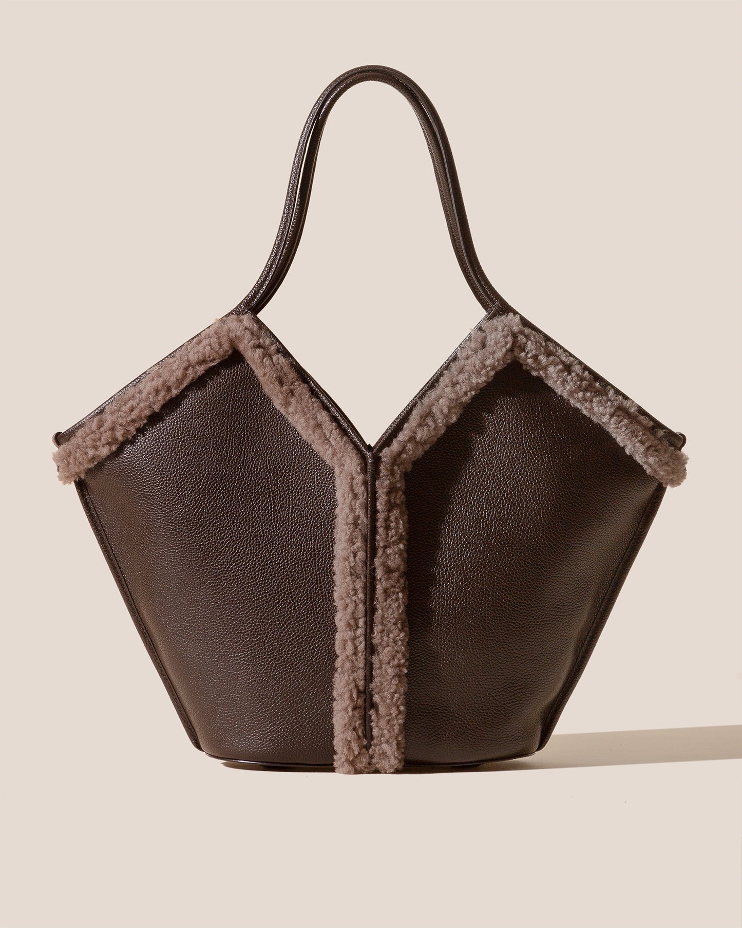 CALELLA CURLY SHEARLING TRIMS - Leather Tote Bag