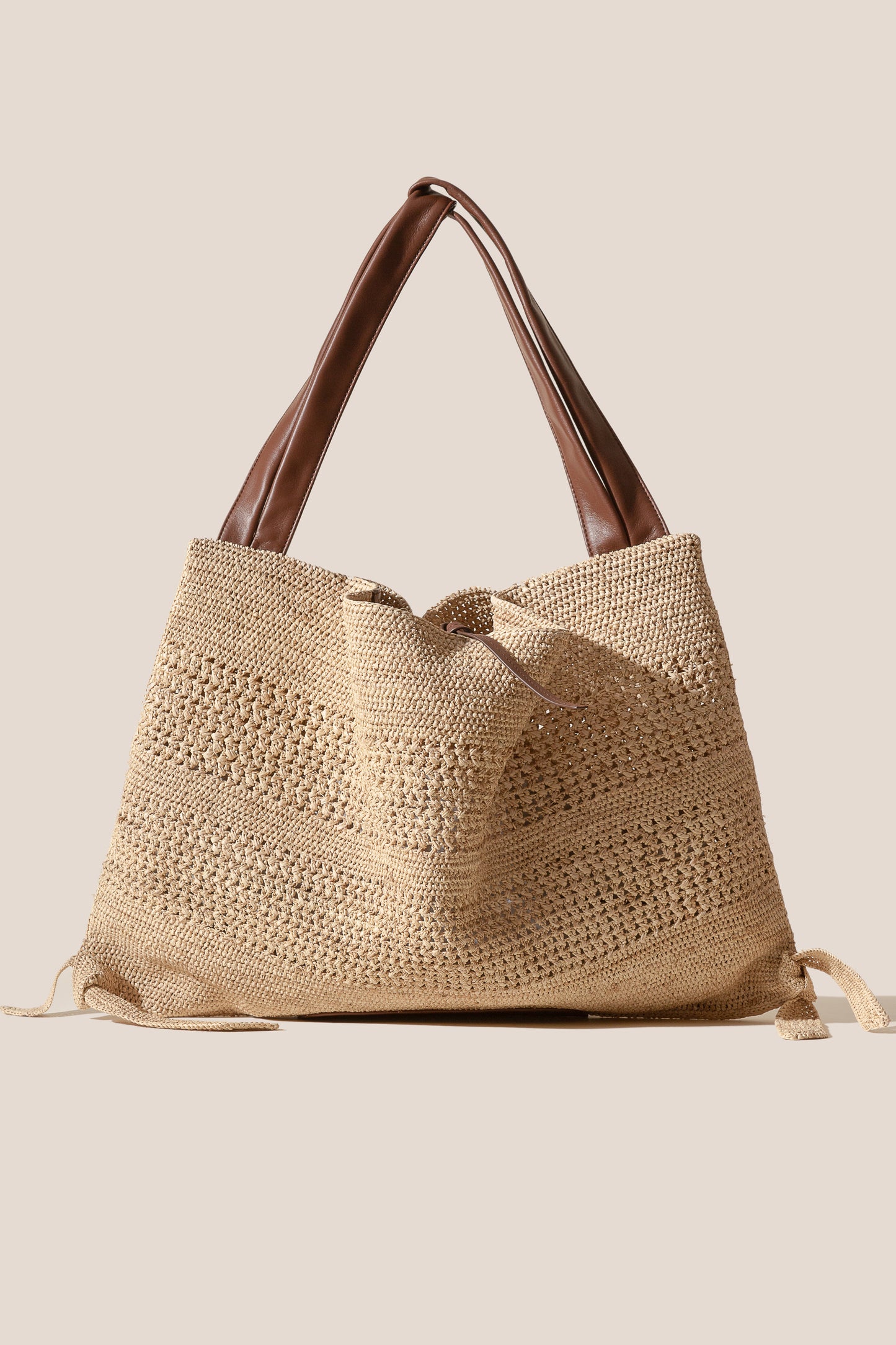 CADOR - Slouchy Raffia Macrame Shoulder Bag