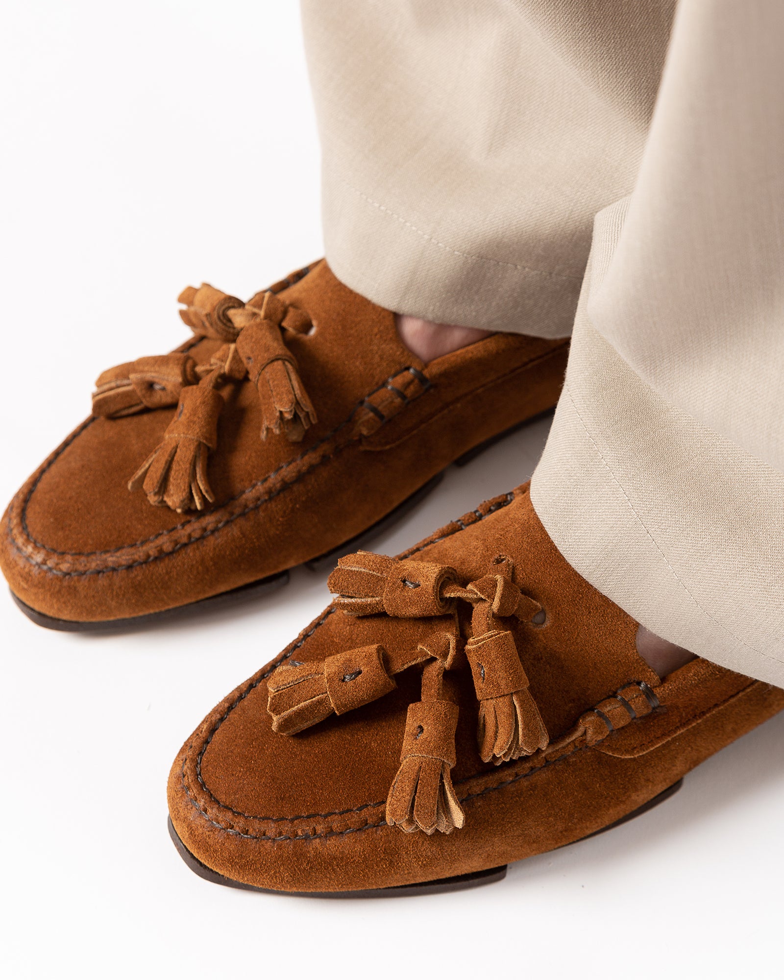 【HEREU】CASTALLA DRIVER Tassel Detail Driver Loafer CASTALLA DRIVER - Tassel Detail Driver Loafer – Hereu Studio