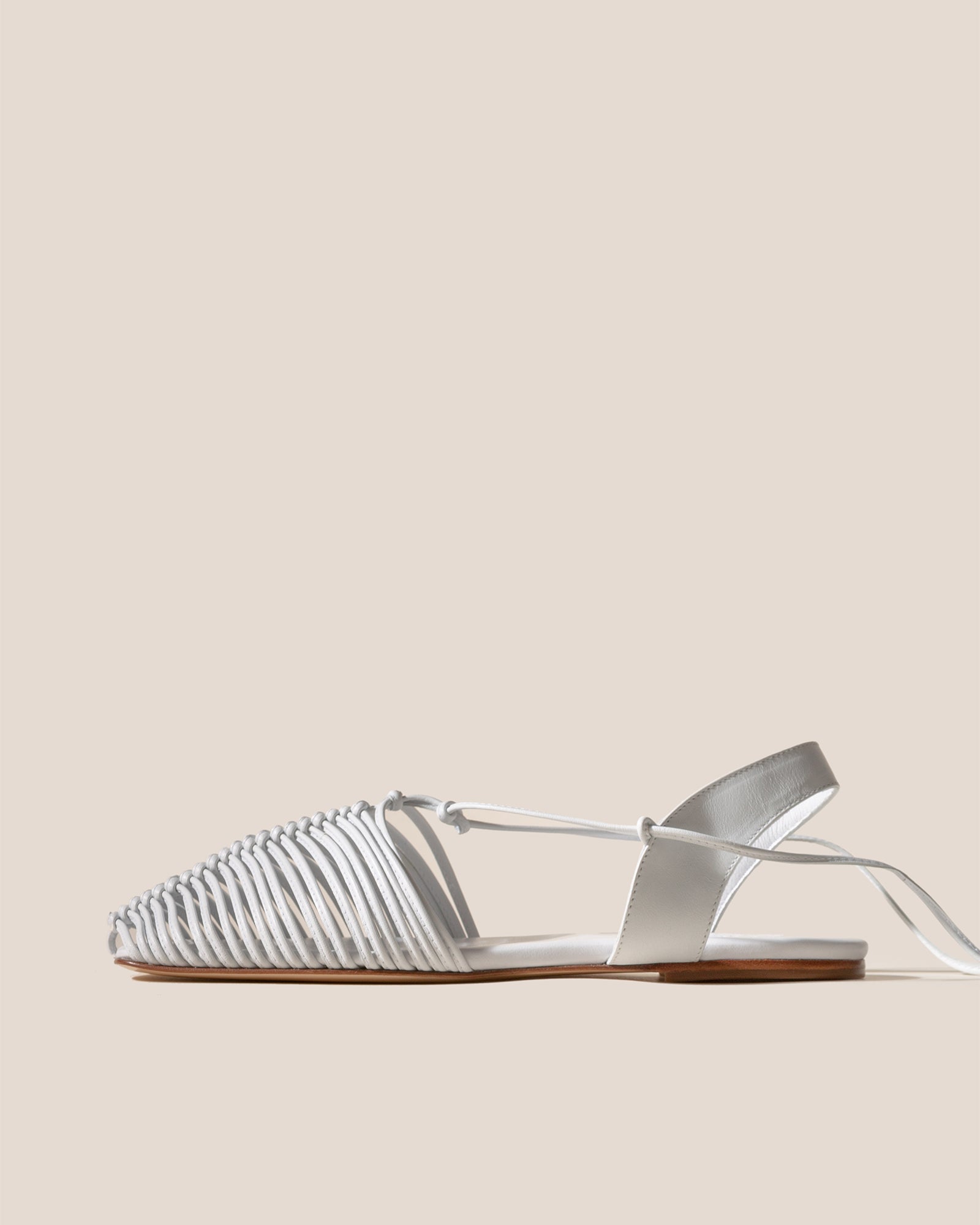 スペイン発♪ HEREU☆ CALMA - Squared-Toe Knotted Sandal CALMA - Squared-Toe Knotted Sandal – Hereu Studio