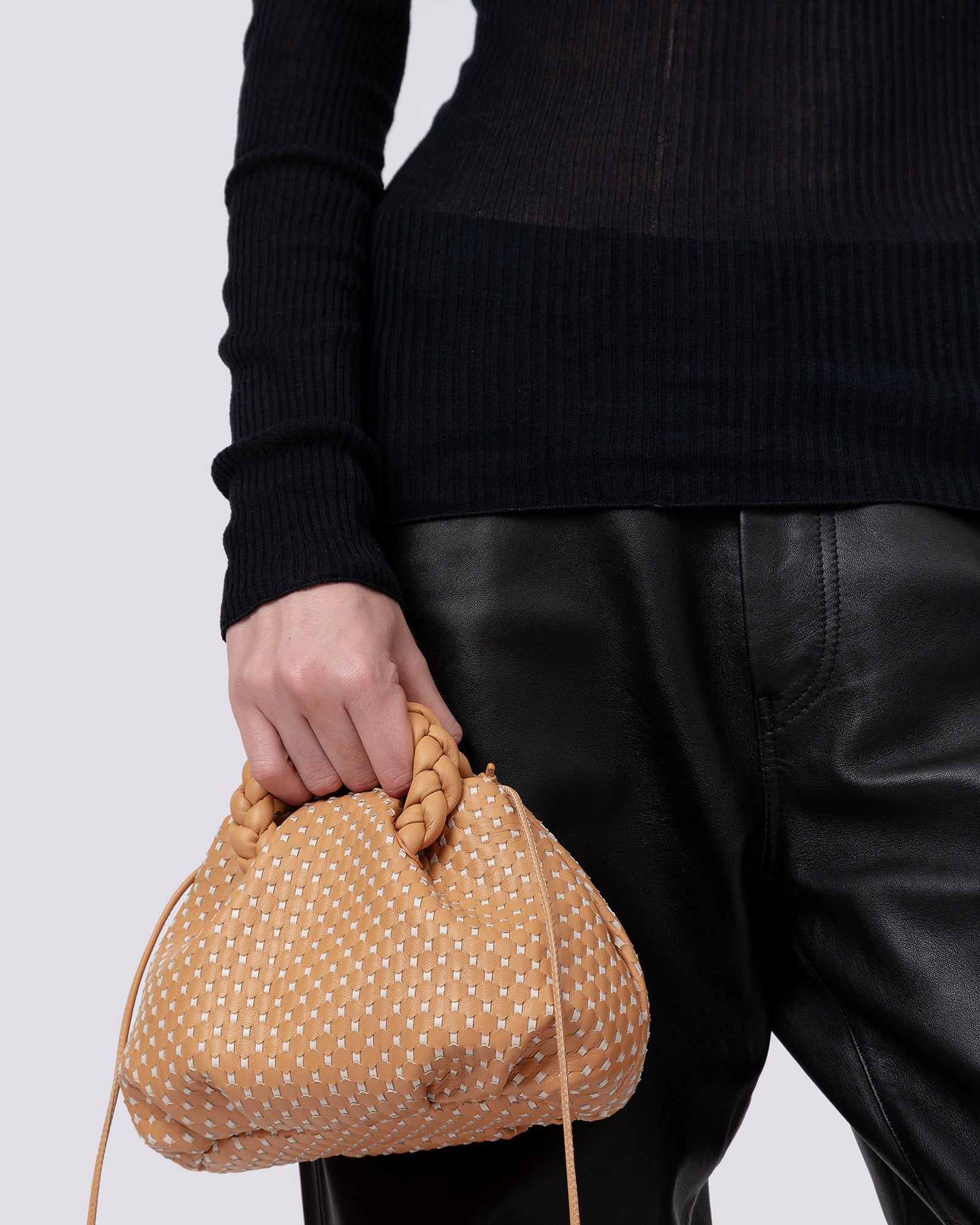 BOMBON WOVEN - Small Plaited-handle Leather Crossbody Bag – Hereu
