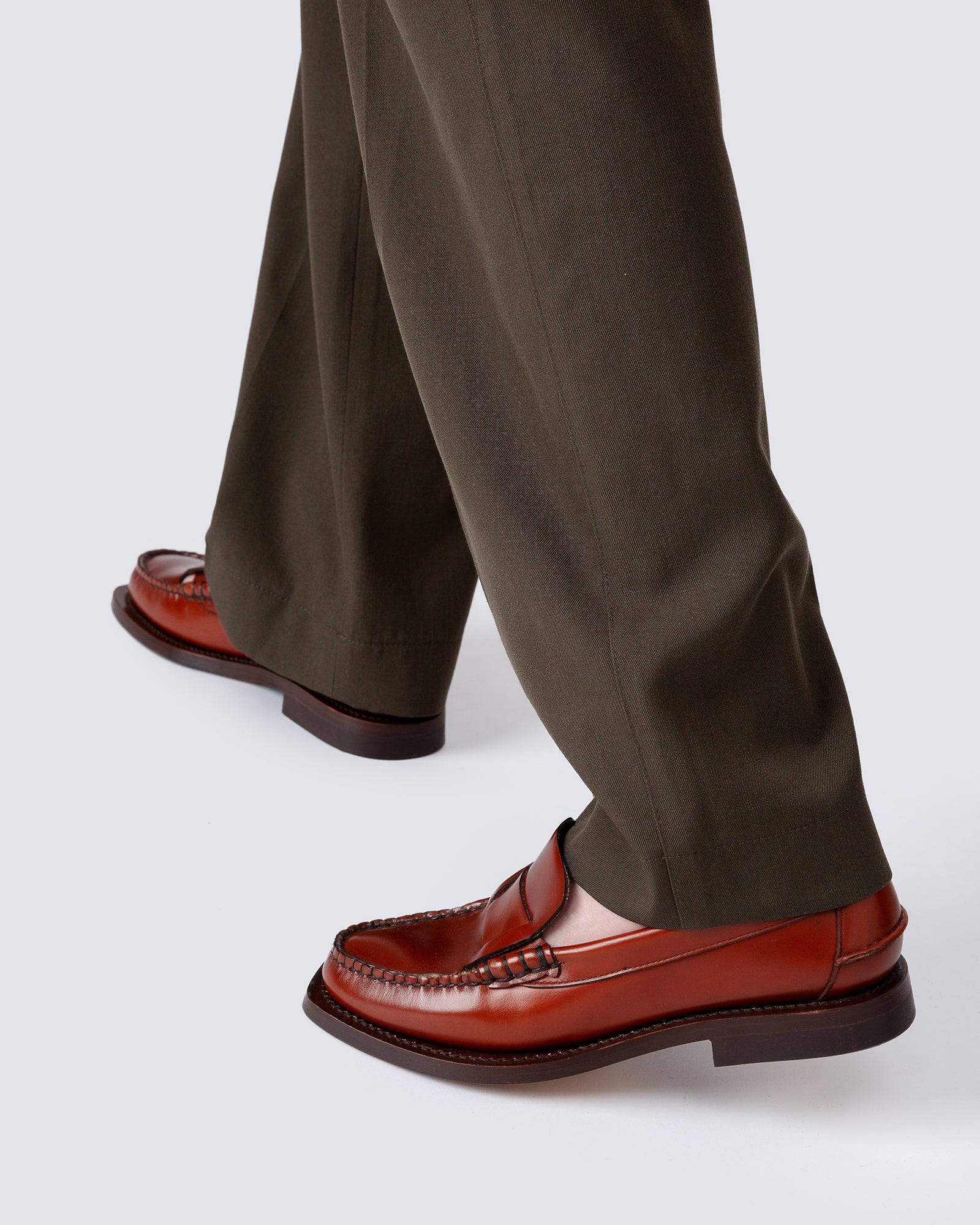 SINEU - Interlaced Detail Slip-On Loafer