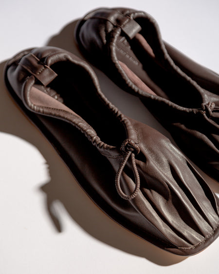 PUNTERA - Pleated-Toe Pump