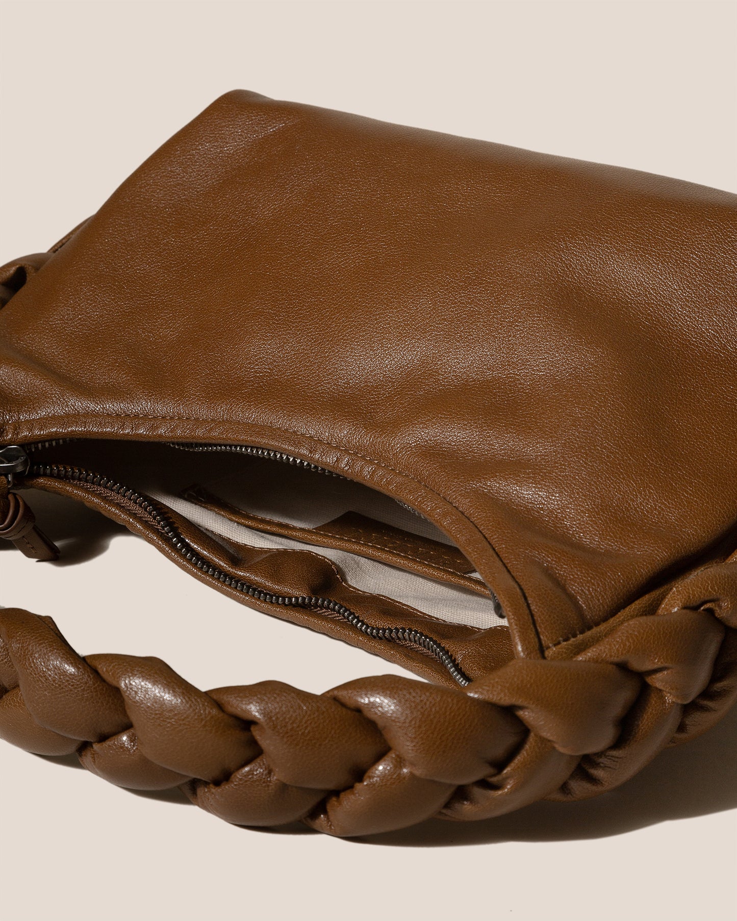 ESPIGA SHINY - Plaited Padded-detail Shoulder Bag