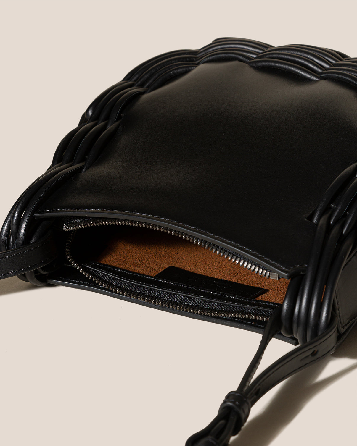 PINAR - Braided Detail Crossbody Bag – Hereu Studio