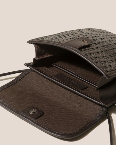 TERRA WOVEN - Square-Flat Crossbody Bag