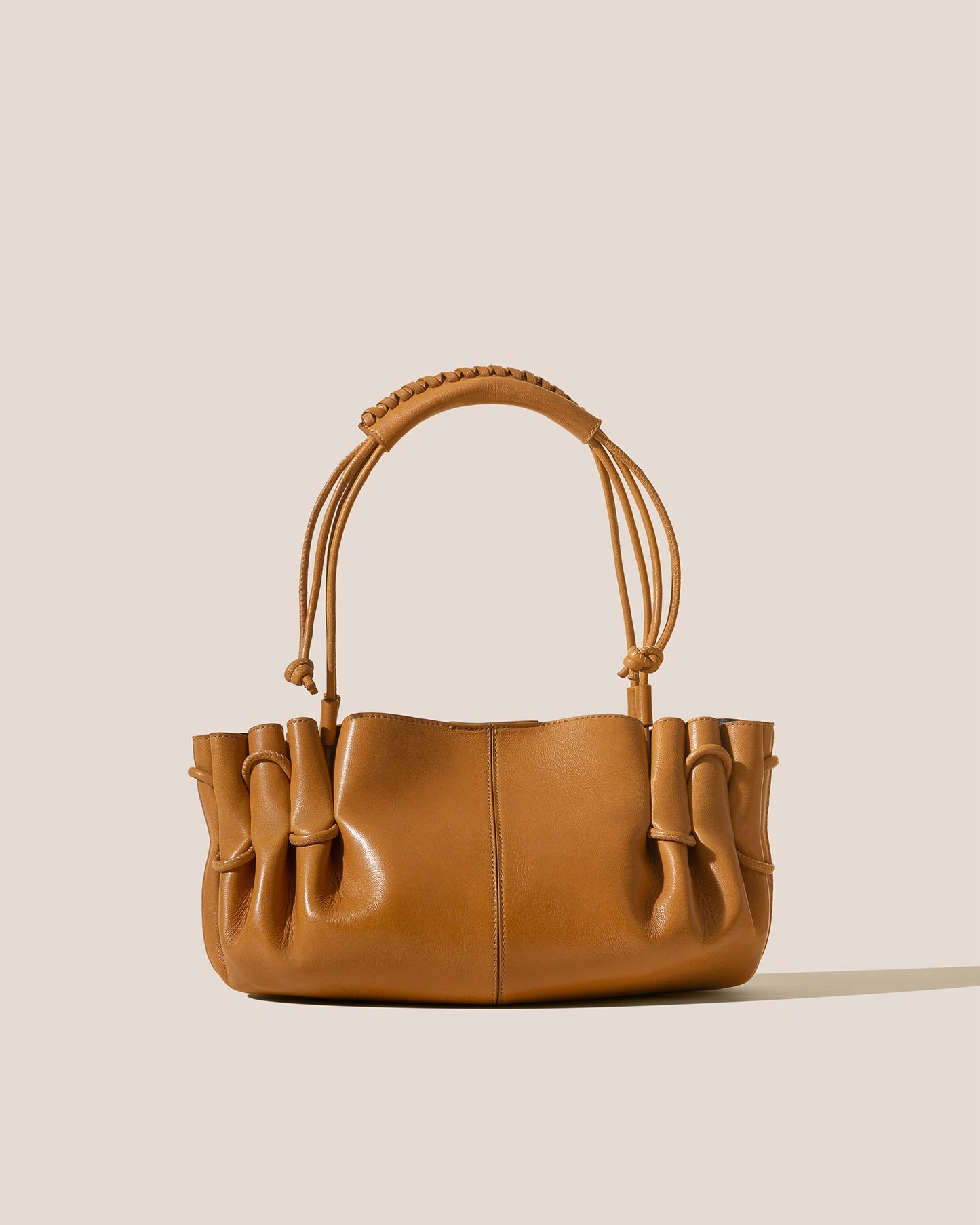 ARTA - Pleated Shoulder Bag