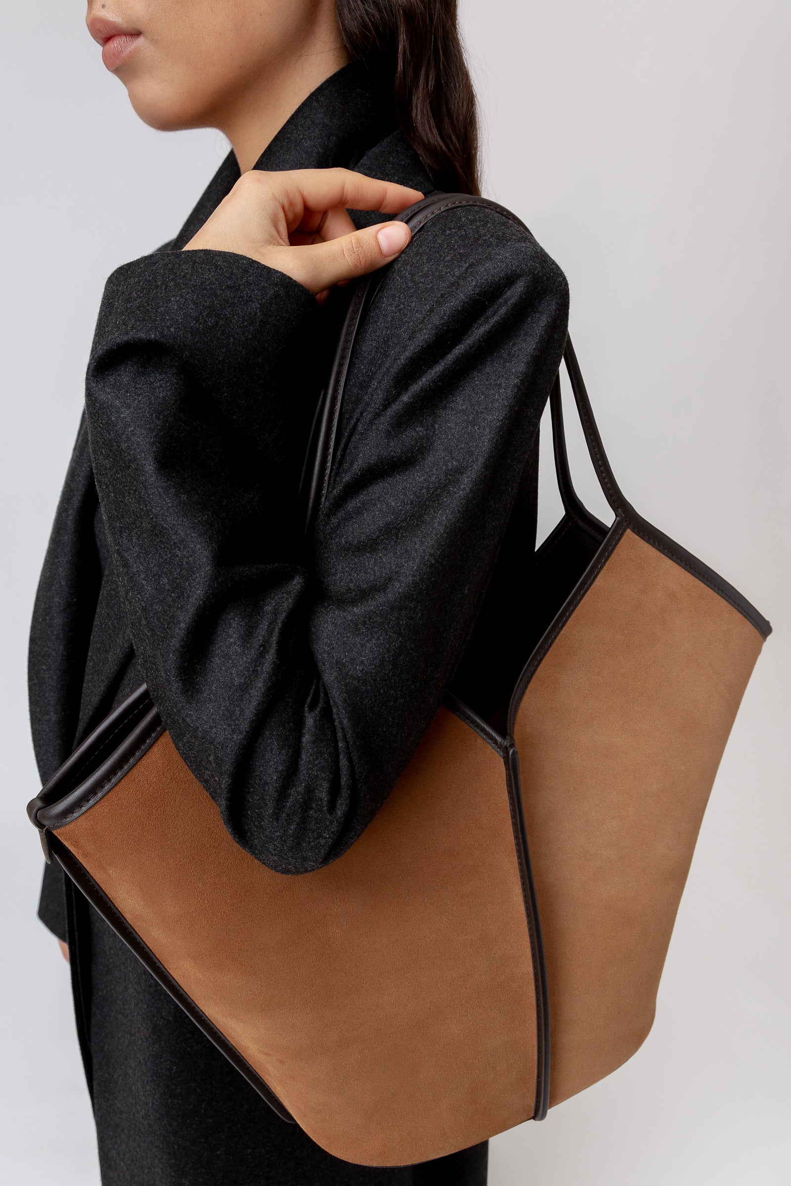 CALELLA SUEDE - Calf Suede Tote Bag – Hereu Studio