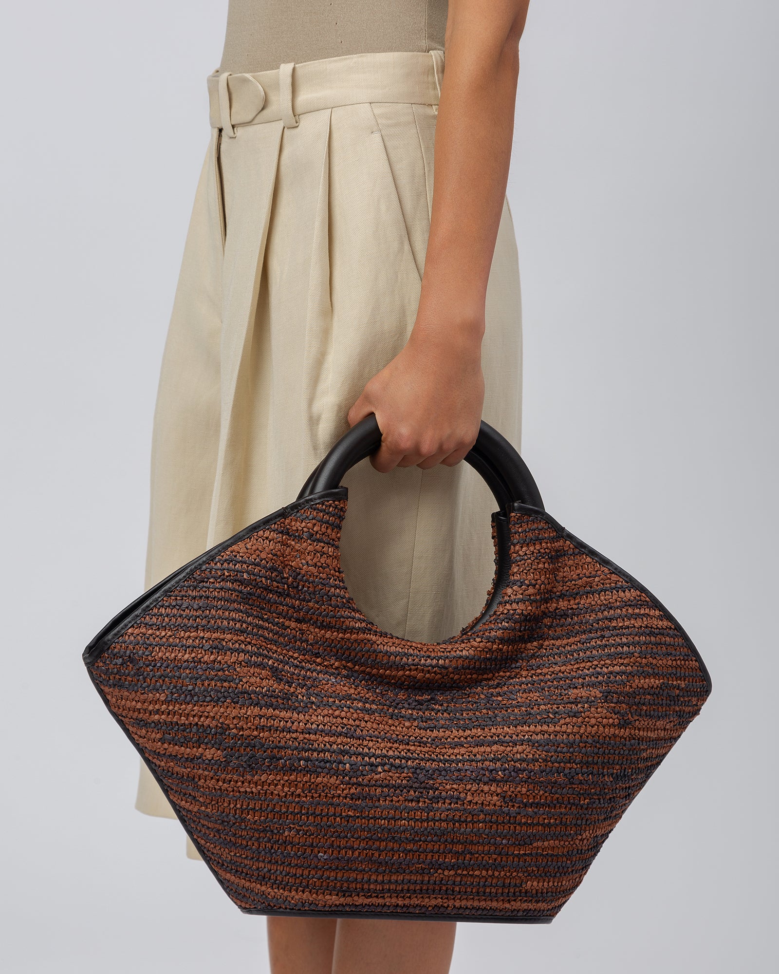 CABASSA RAFFIA BICOLOUR - Round-handle Tote Bag – Hereu Studio